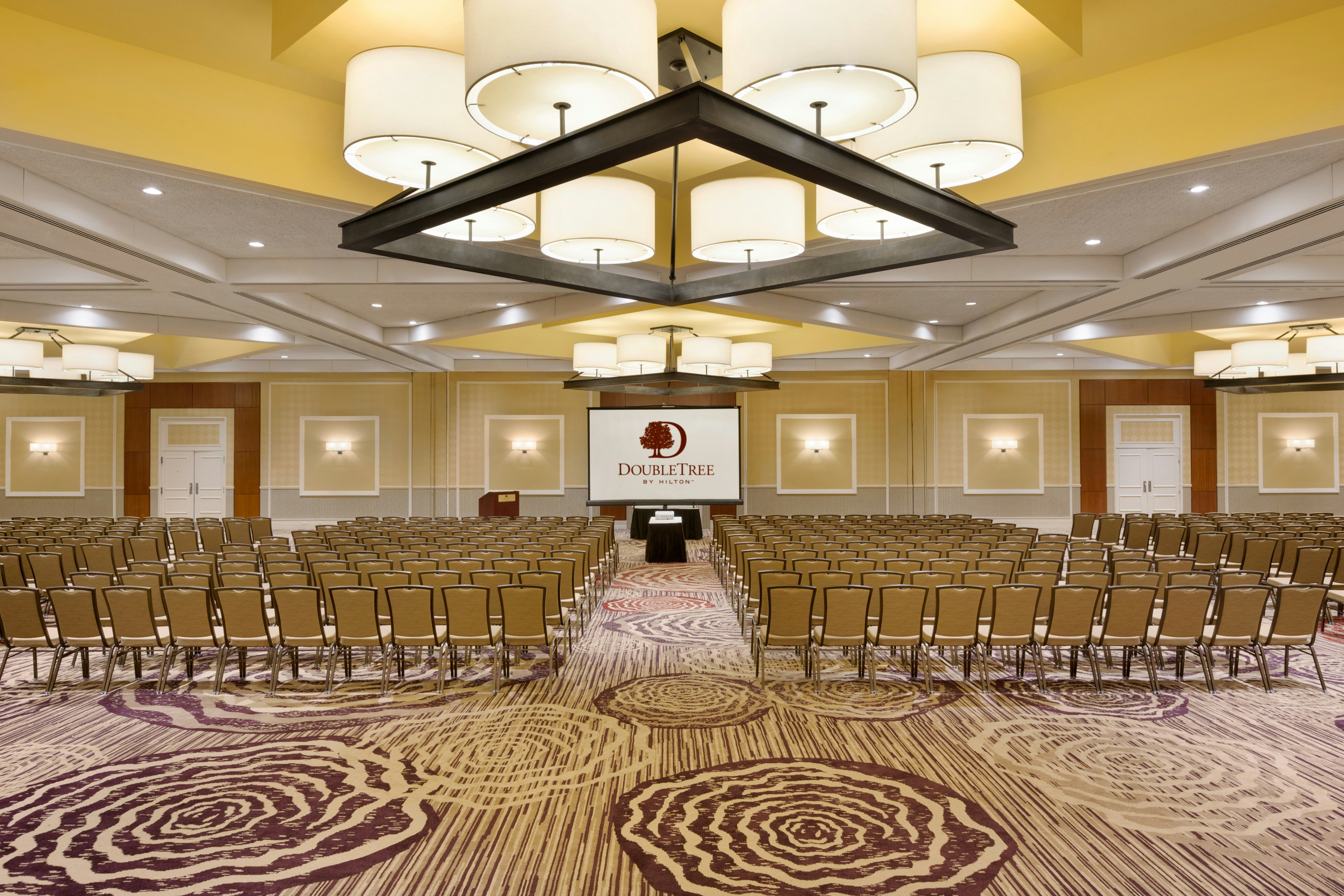 DoubleTree by Hilton Somerset Hotel and Conference Center
