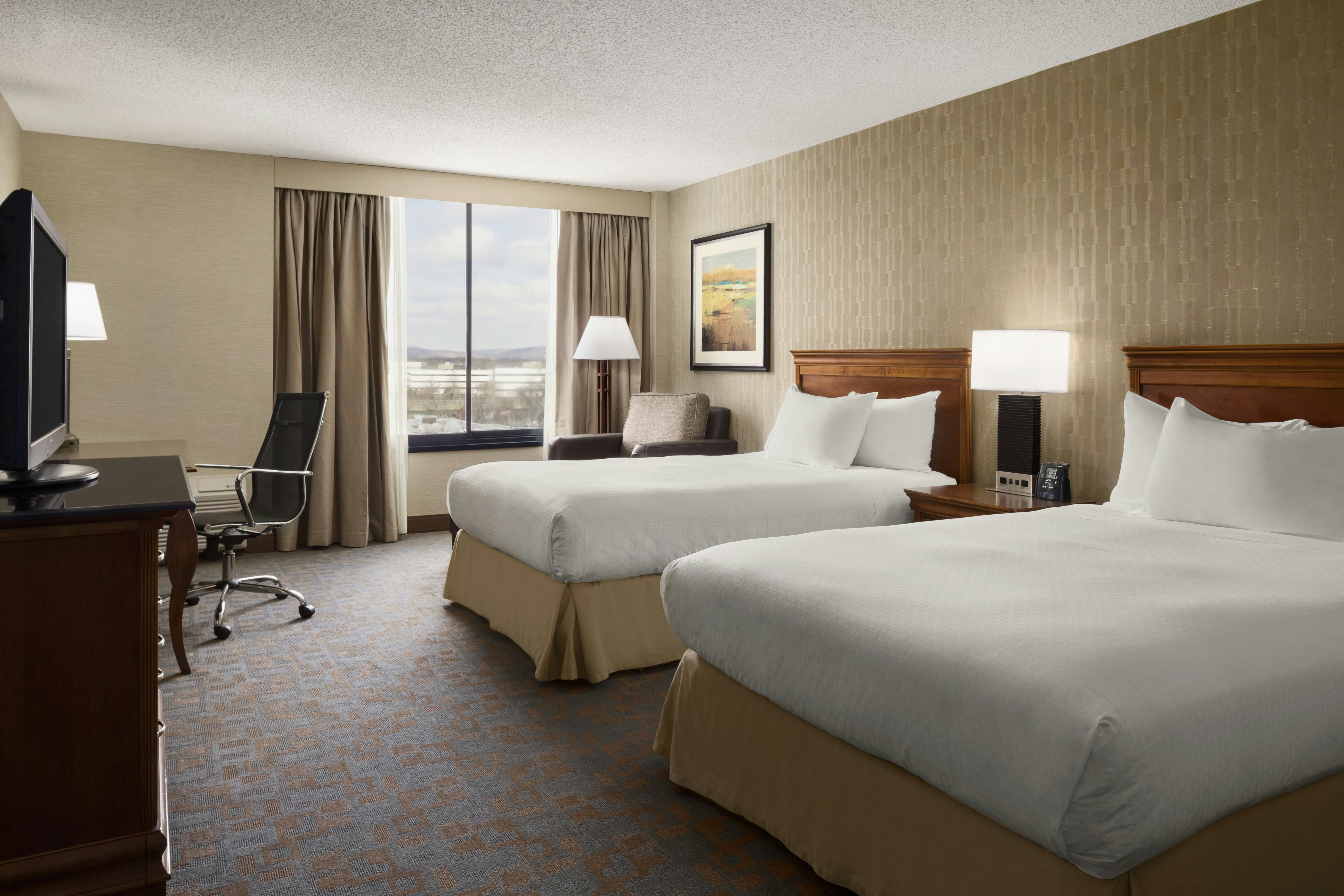 DoubleTree by Hilton Somerset Hotel and Conference Center