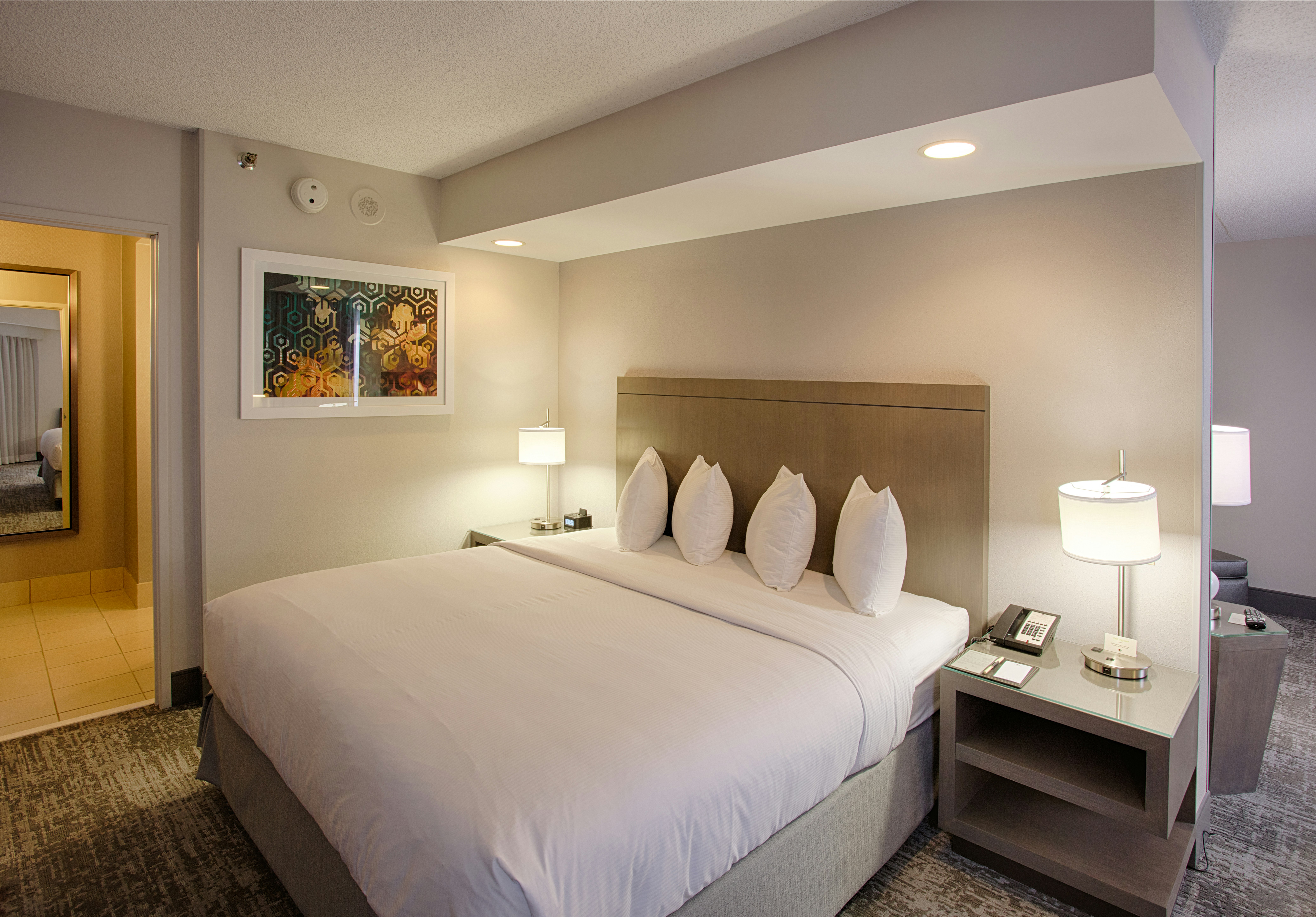 1 KING BED