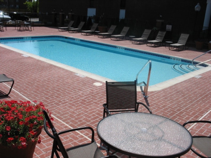 DoubleTree Suites by Hilton Lexington