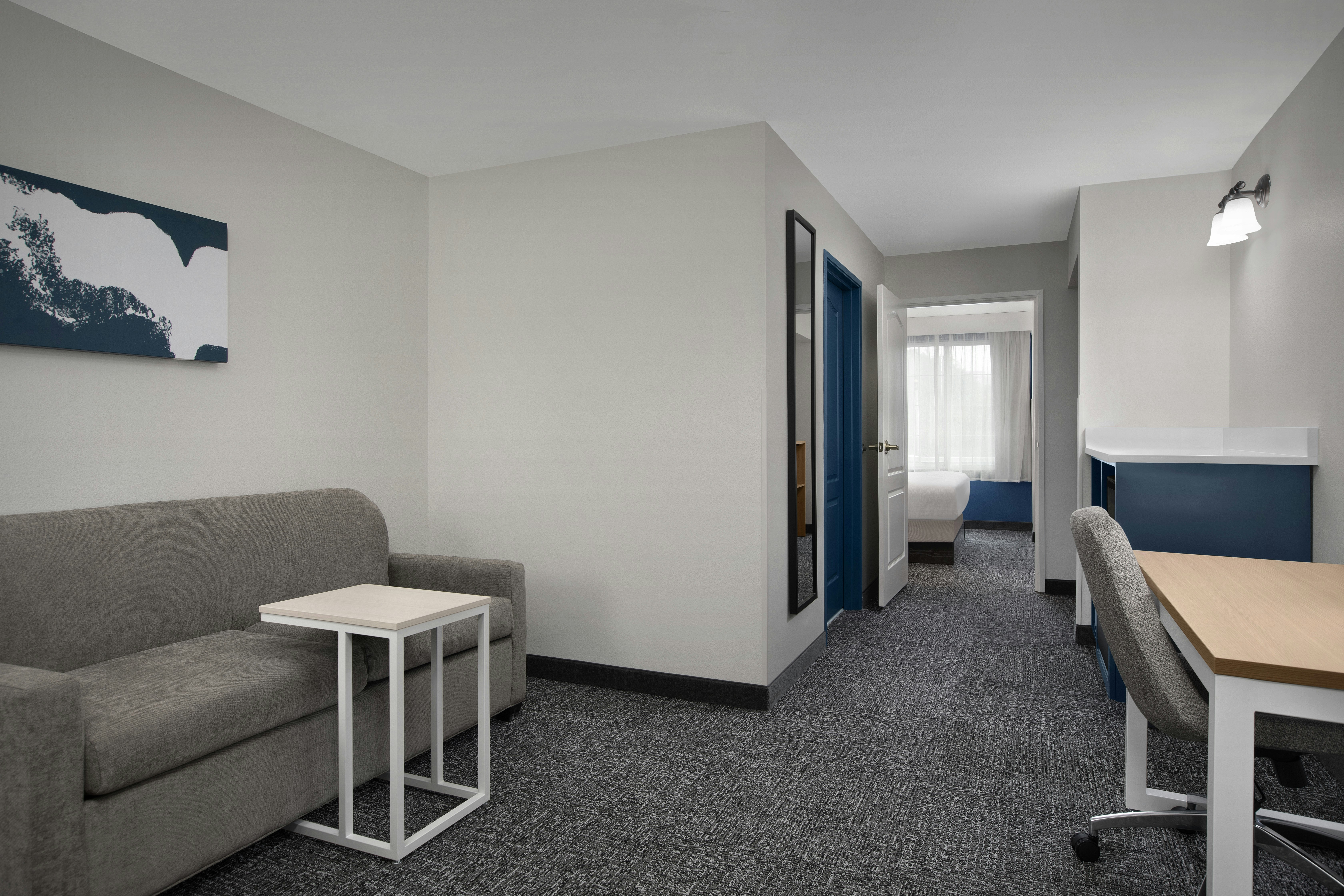 1 KING SUITE