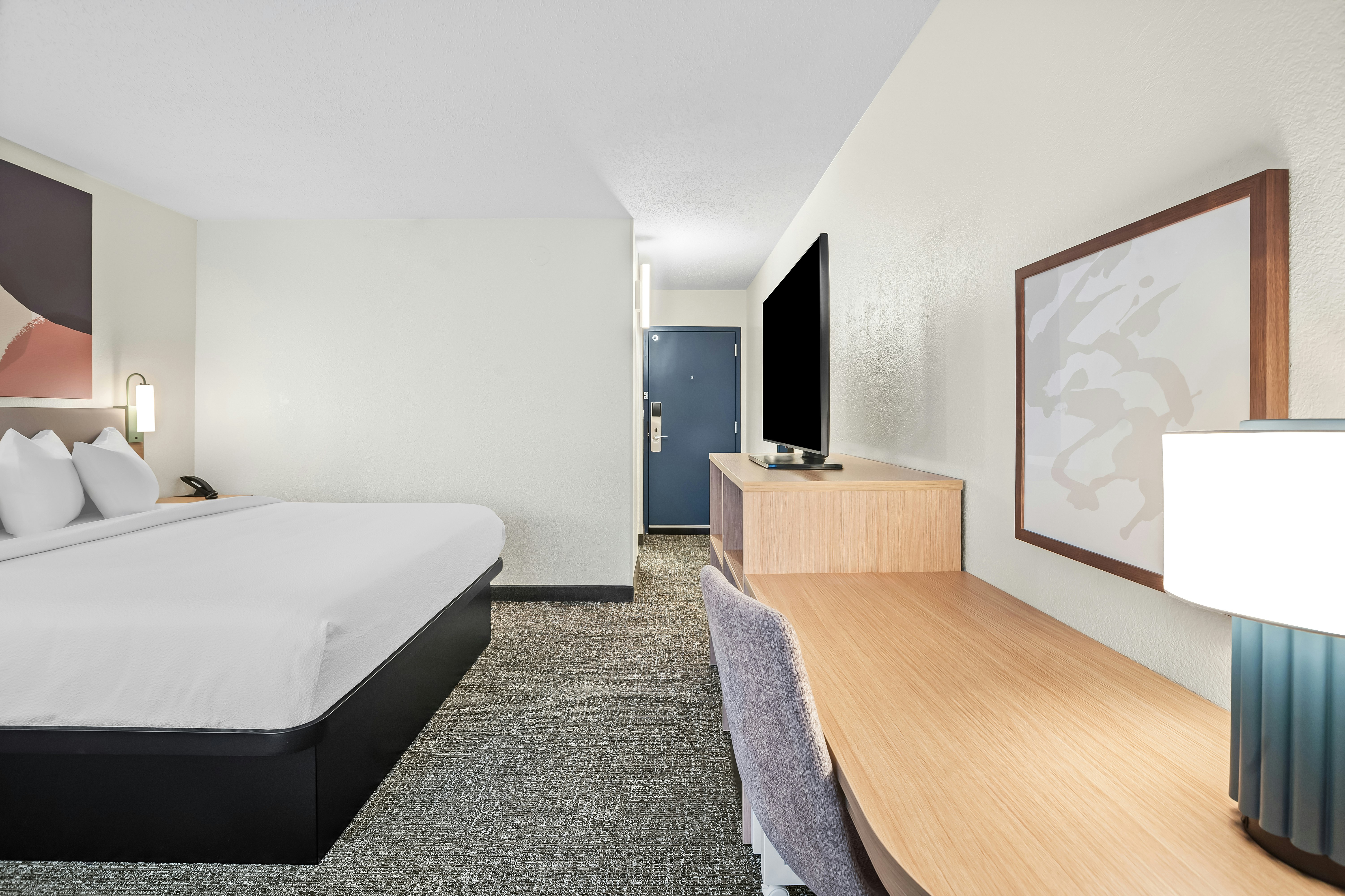 Spark by Hilton Bettendorf Quad Cities