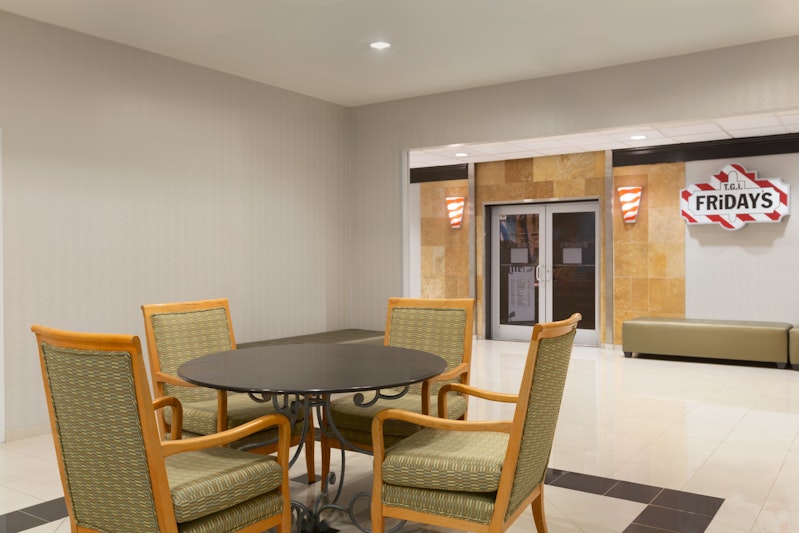 Embassy Suites by Hilton Newark Wilmington South