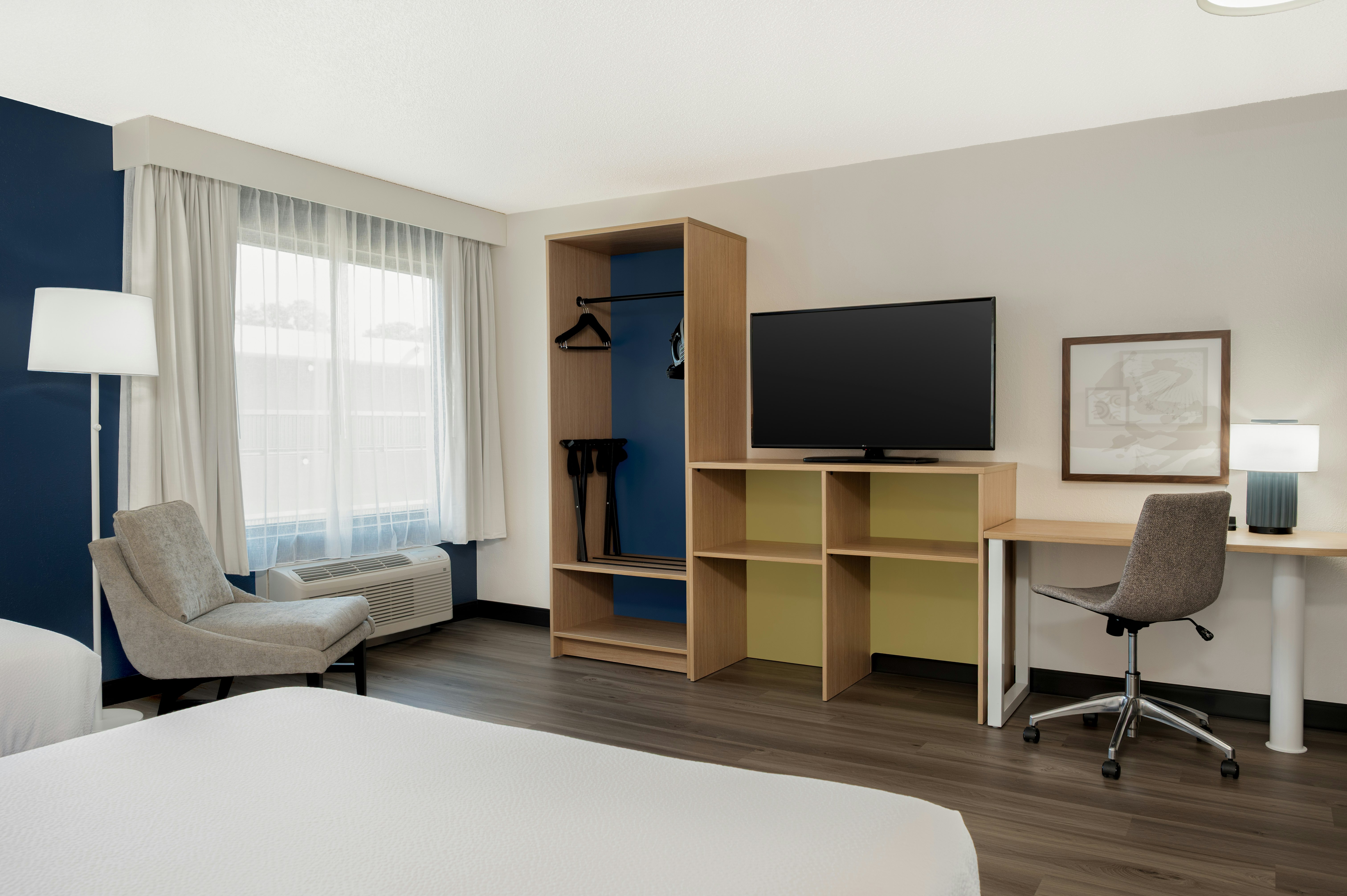 Spark by Hilton Wilmington