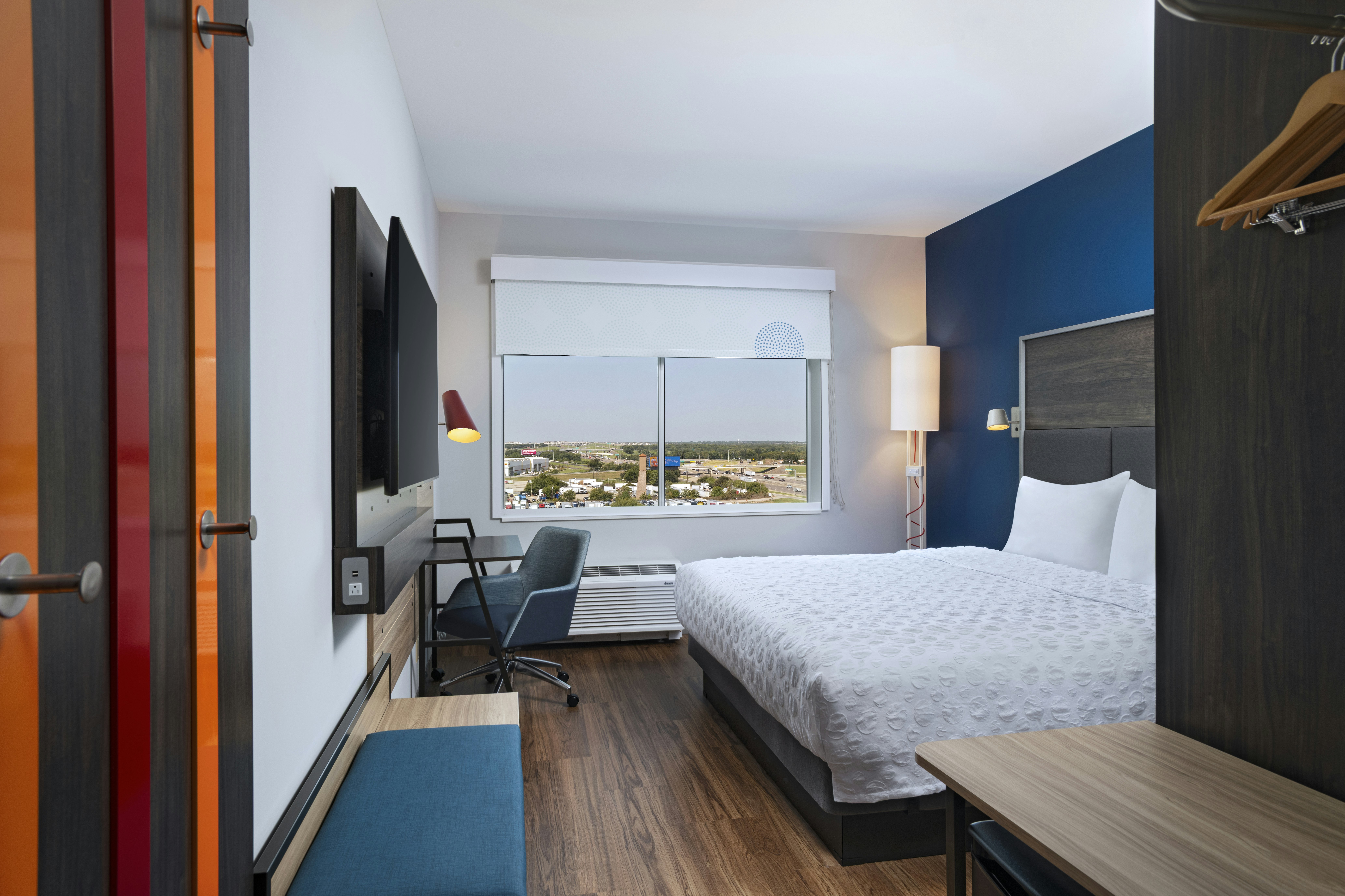 Tru by Hilton Irving DFW South