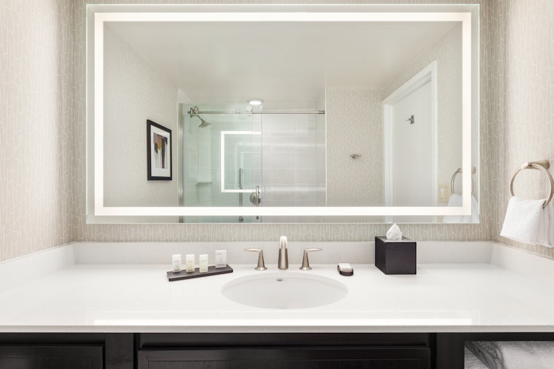 Luxury Event Venues Near California – Embassy Suites Irvine