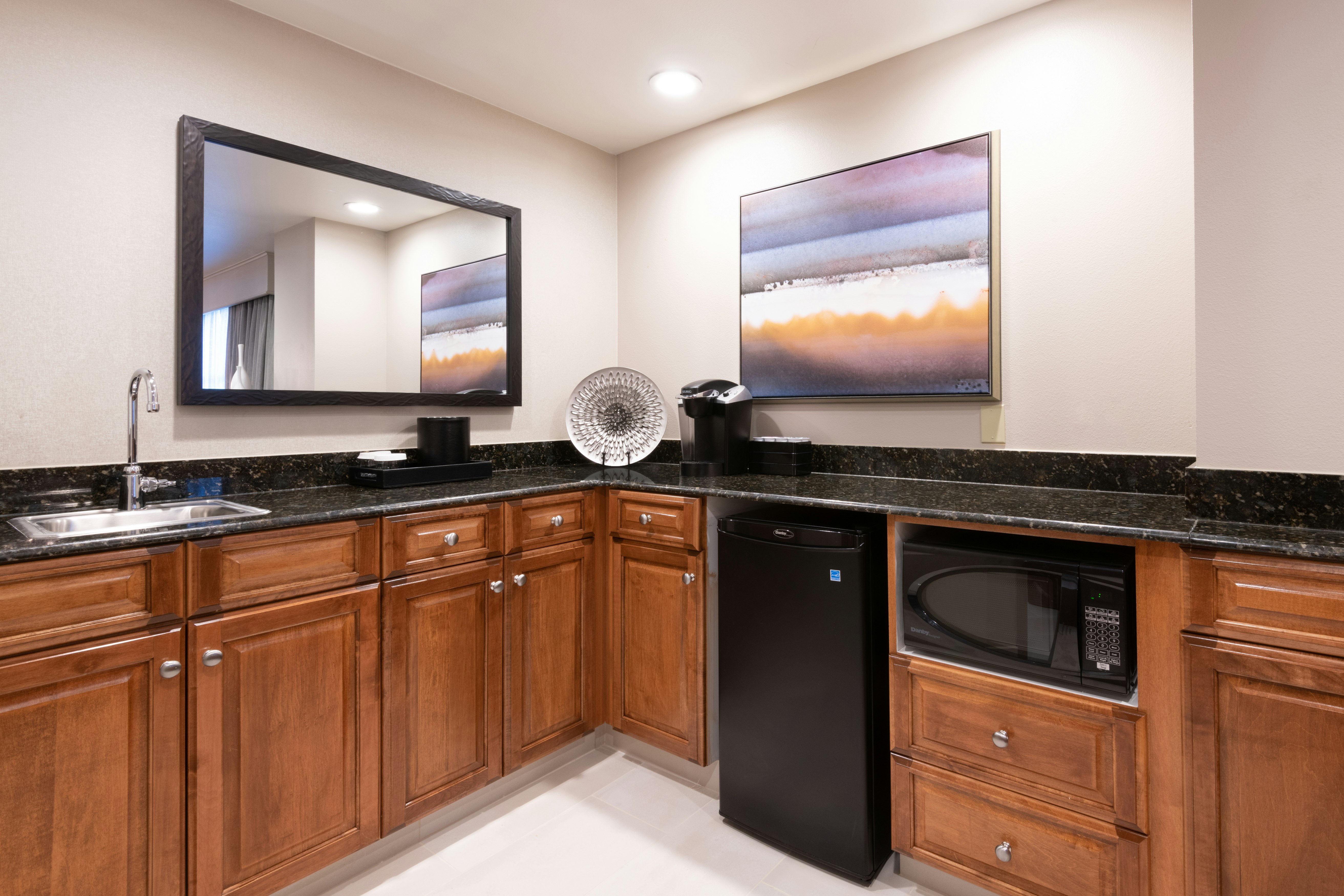 Embassy Suites Northwest Arkansas – Hotel, Spa & Convention Center