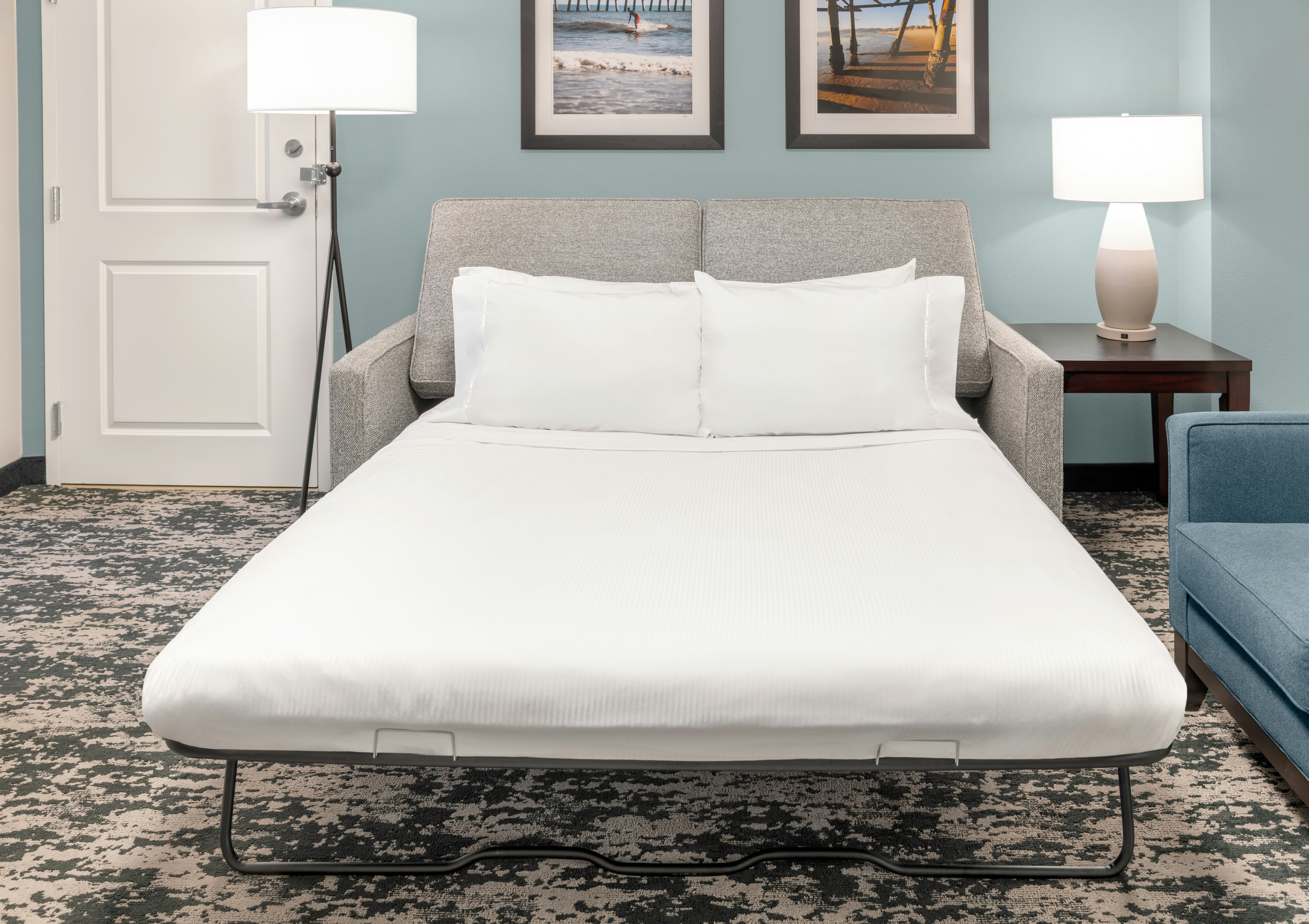 1 KING BED