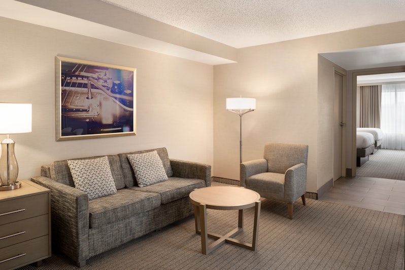 Embassy Suites by Hilton Cleveland Rockside