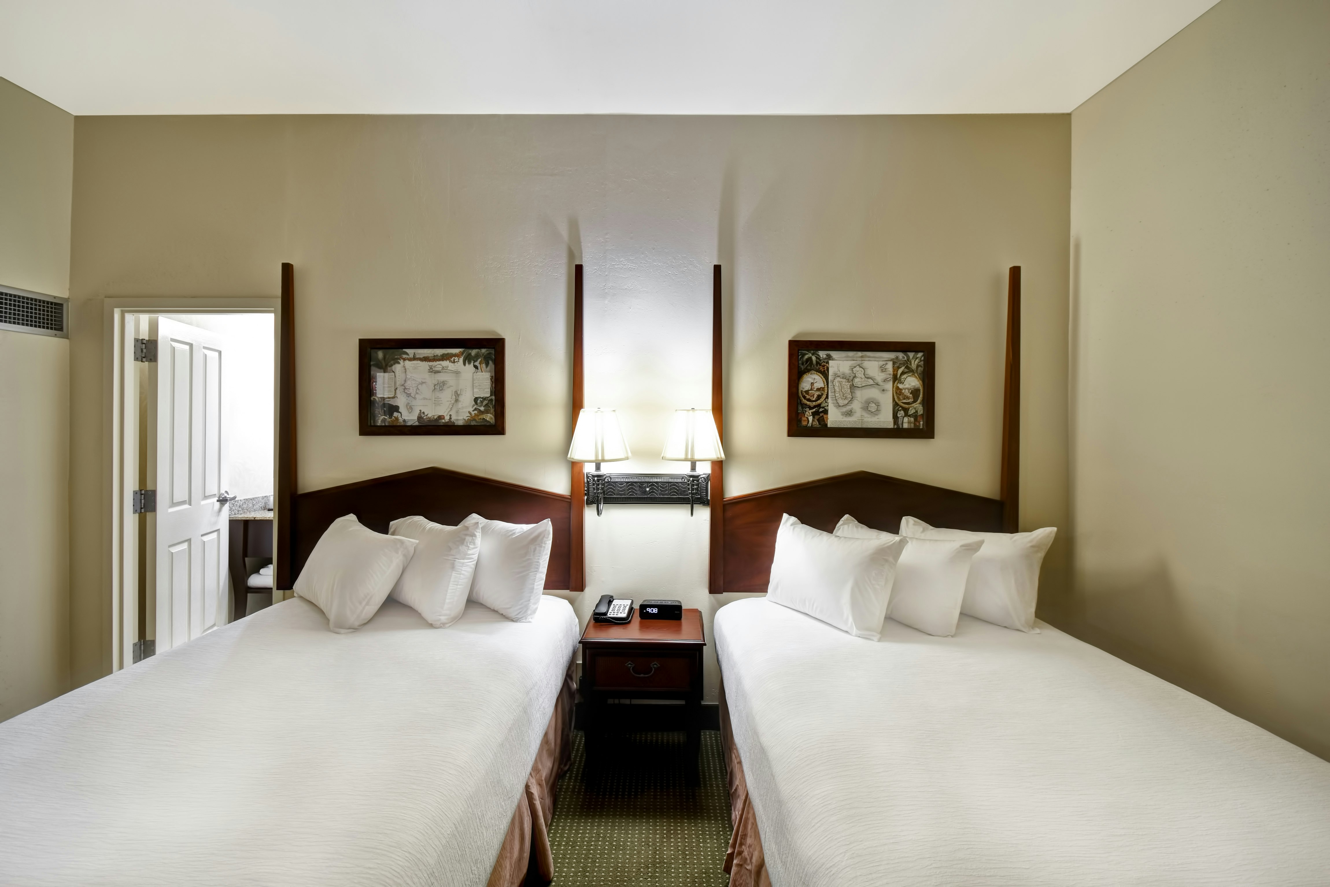 2 DOUBLES PREMIUM SUITE