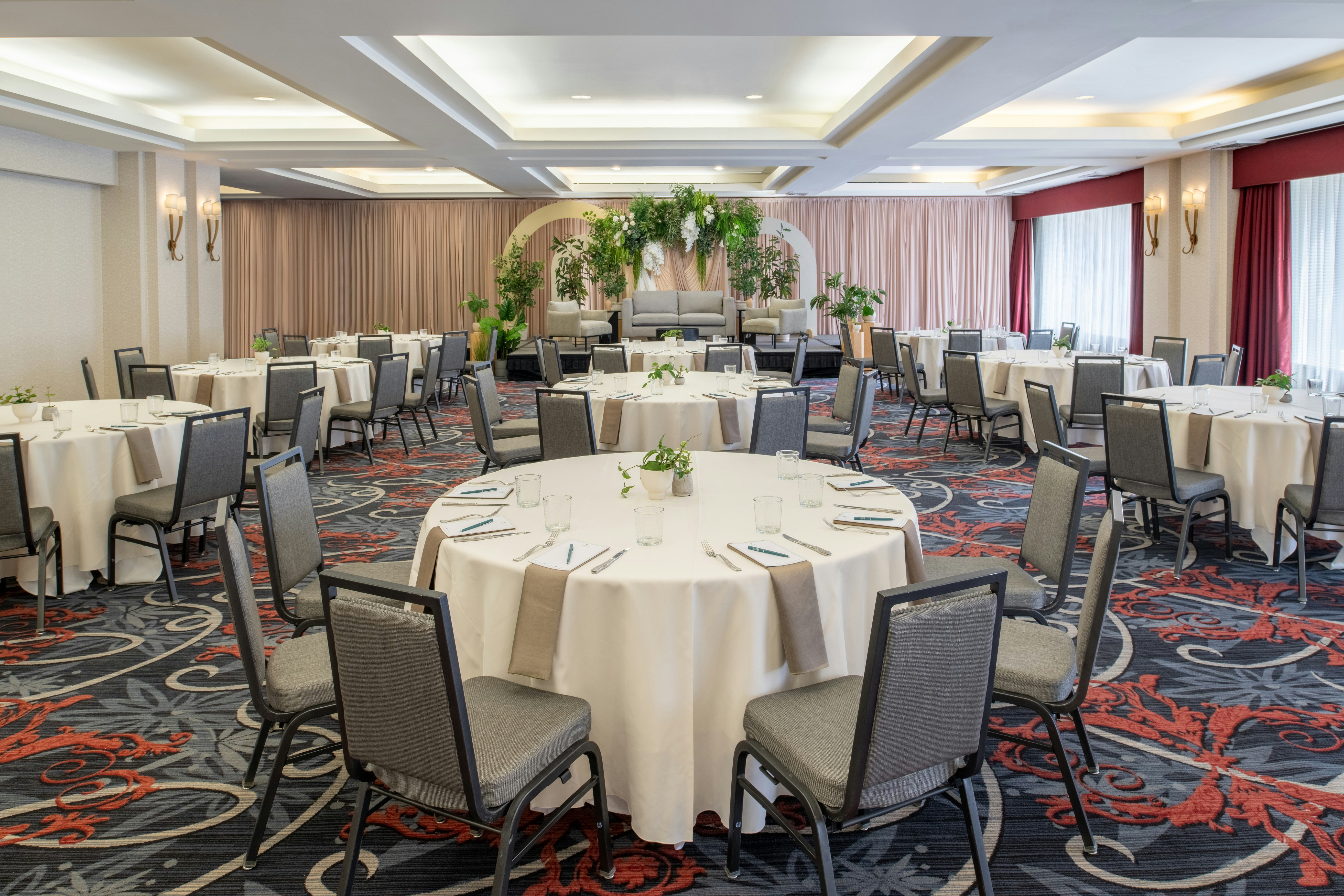 Embassy Suites by Hilton Portland Downtown