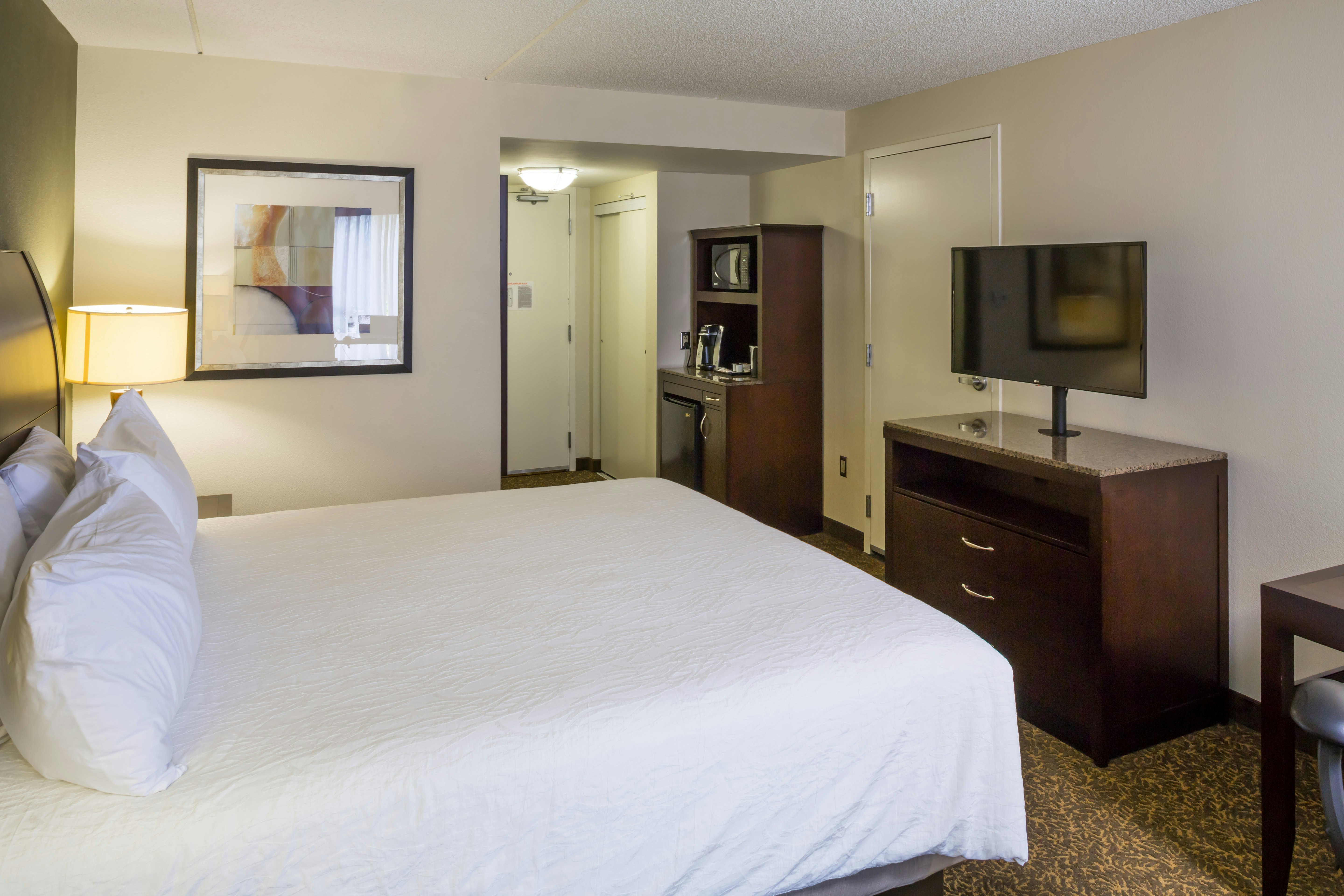 1 KING BED
