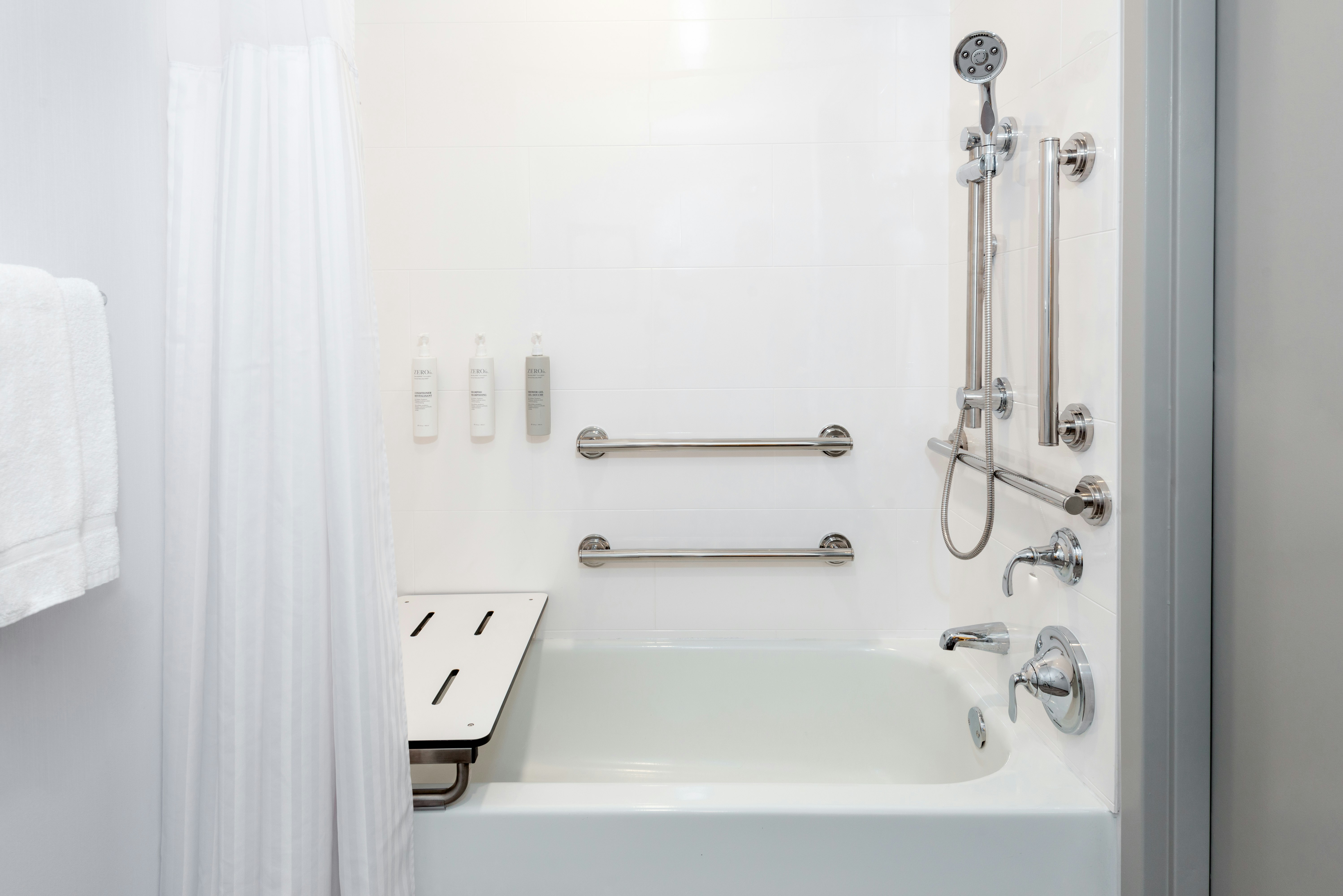 2DBL MOB/HEARING ACC W/TUB