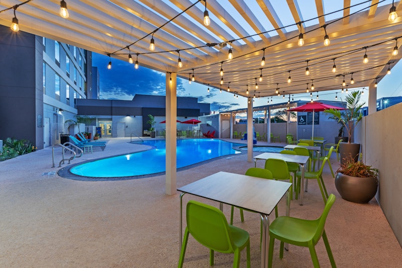 Tru by Hilton Laredo Airport