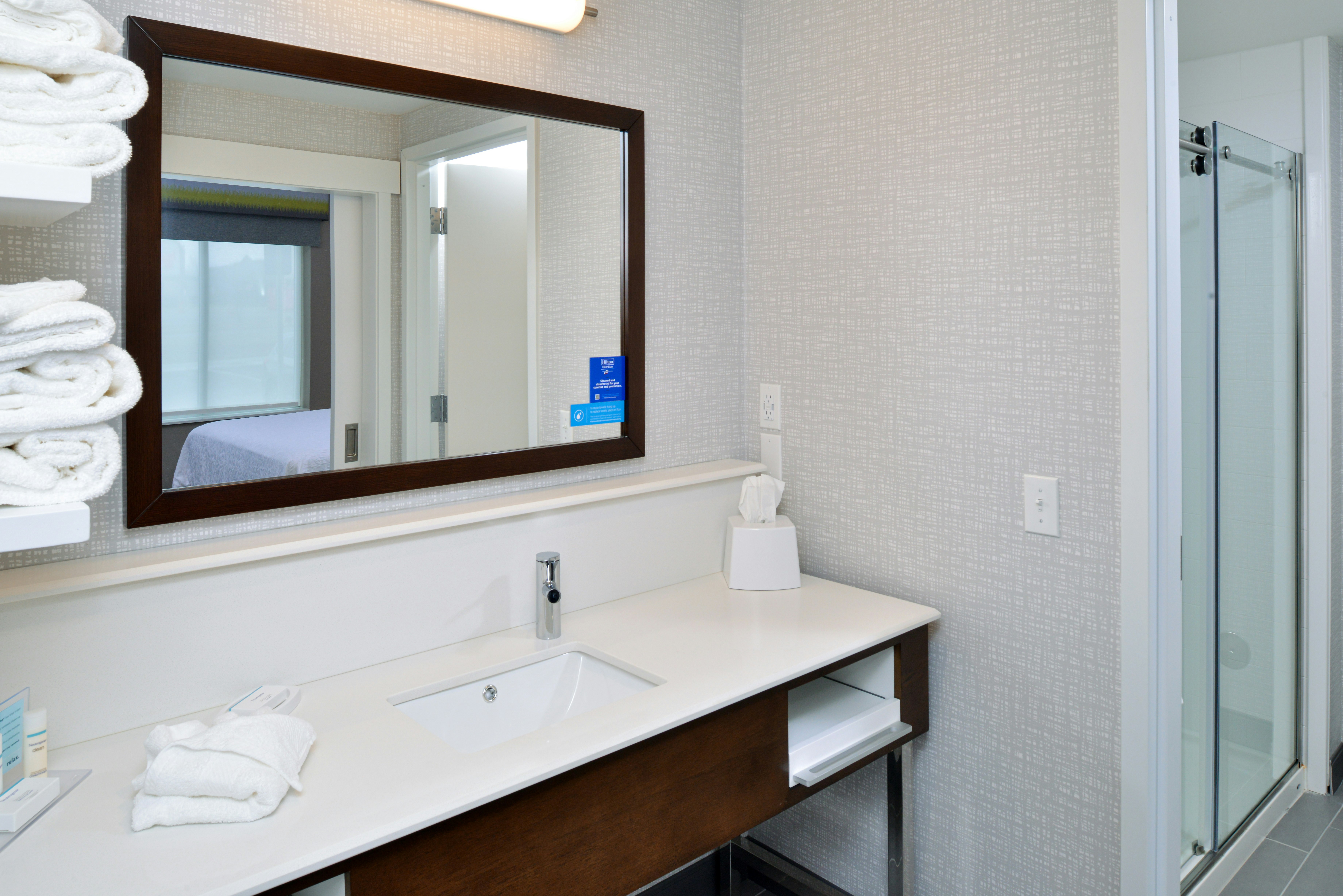 Hampton Inn & Suites Adrian
