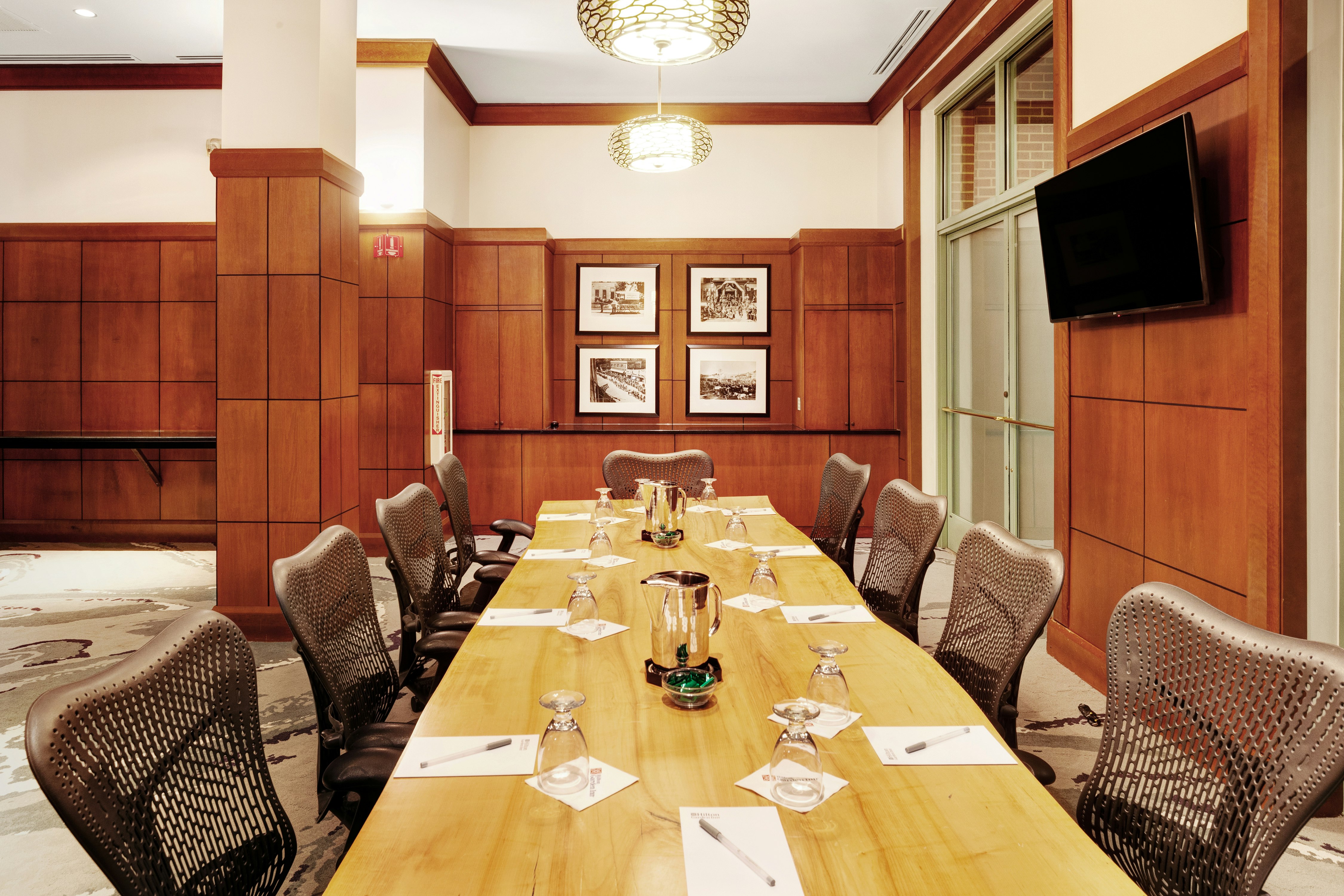 Hilton Garden Inn Chicago North Shore/Evanston