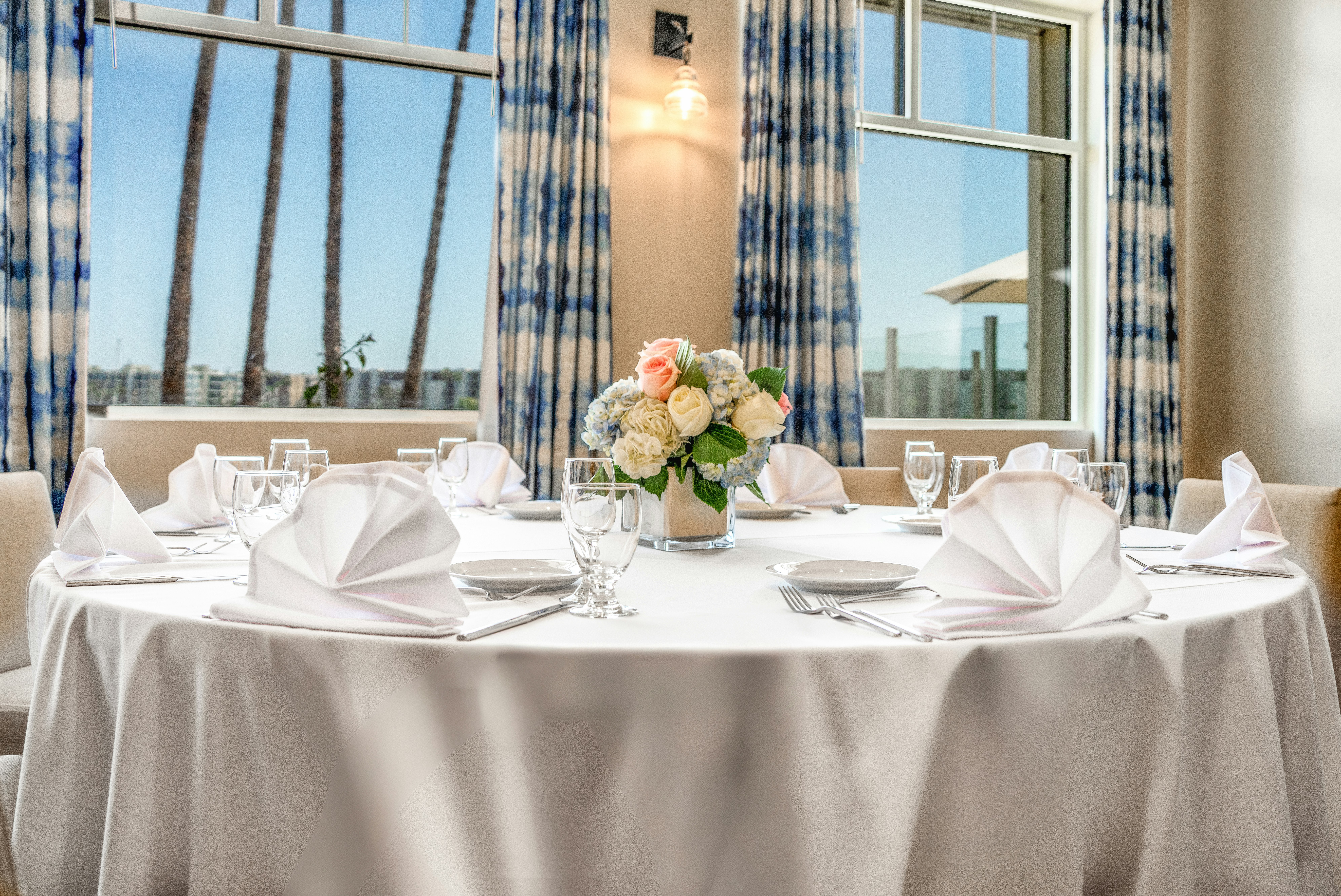 Jamaica Bay Inn Marina Del Rey, Tapestry Collection by Hilton