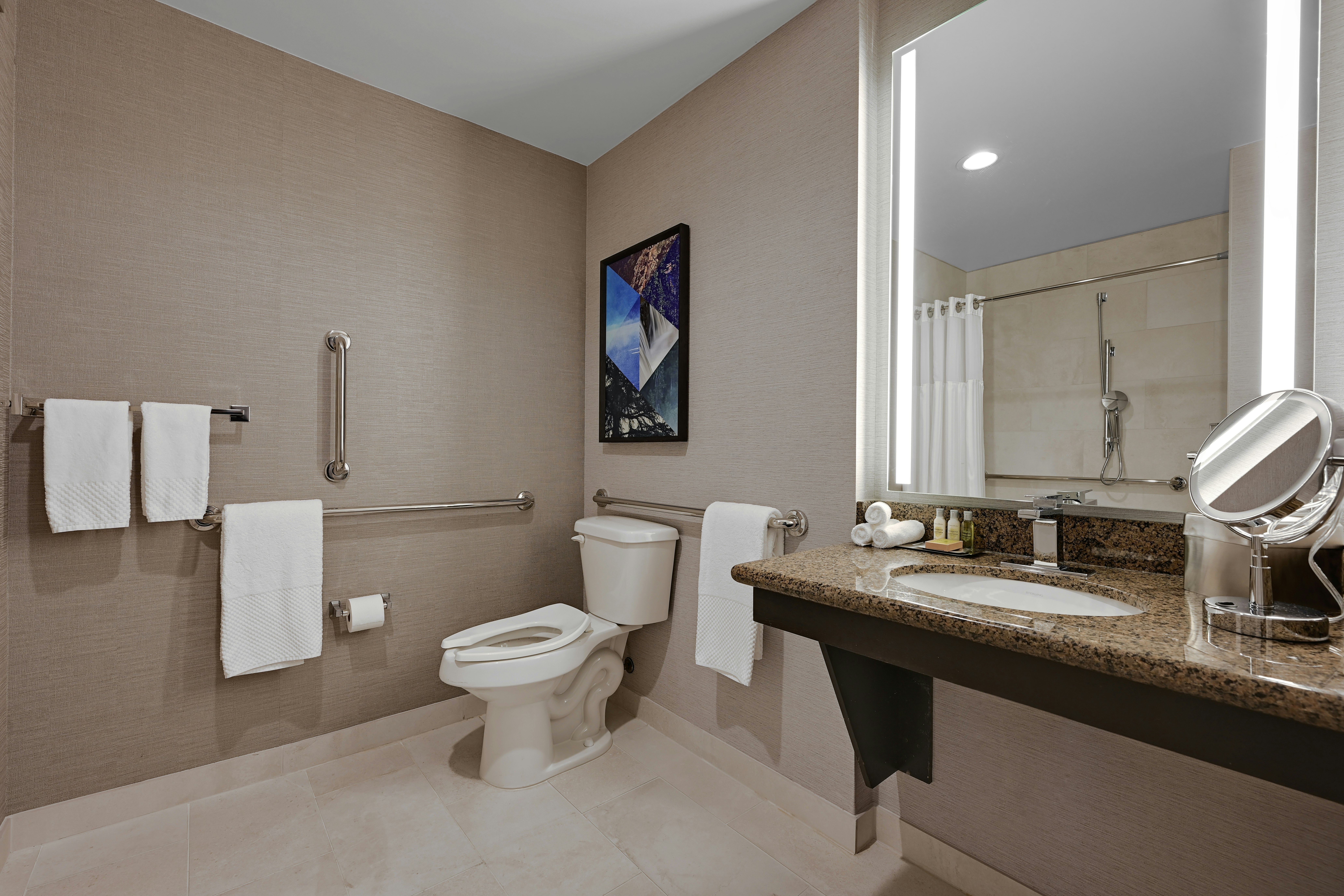 DoubleTree by Hilton Denver International Airport