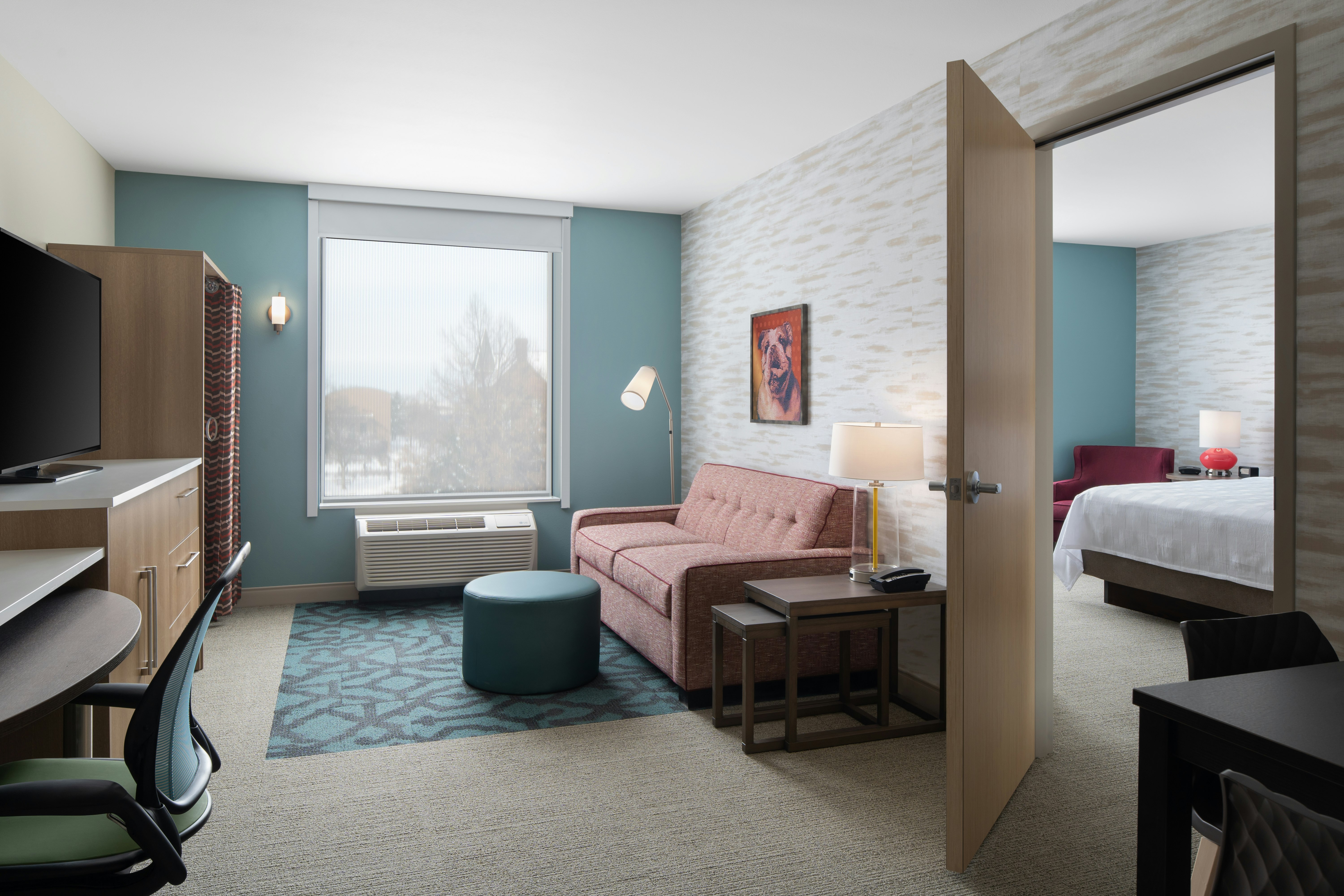1 KING 1BDRM SUITE NONSMOK