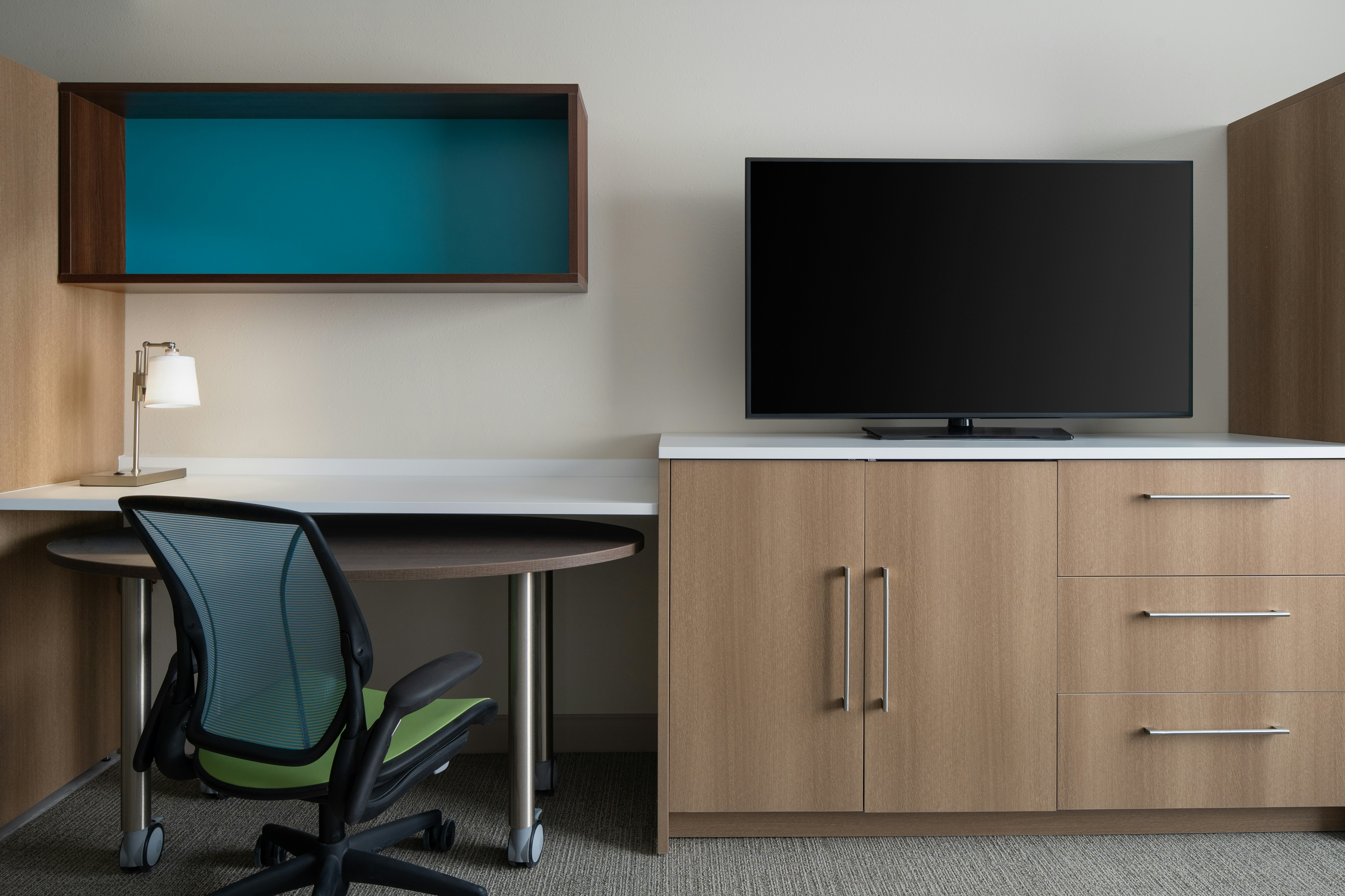Home2 Suites Des Moines at Drake University