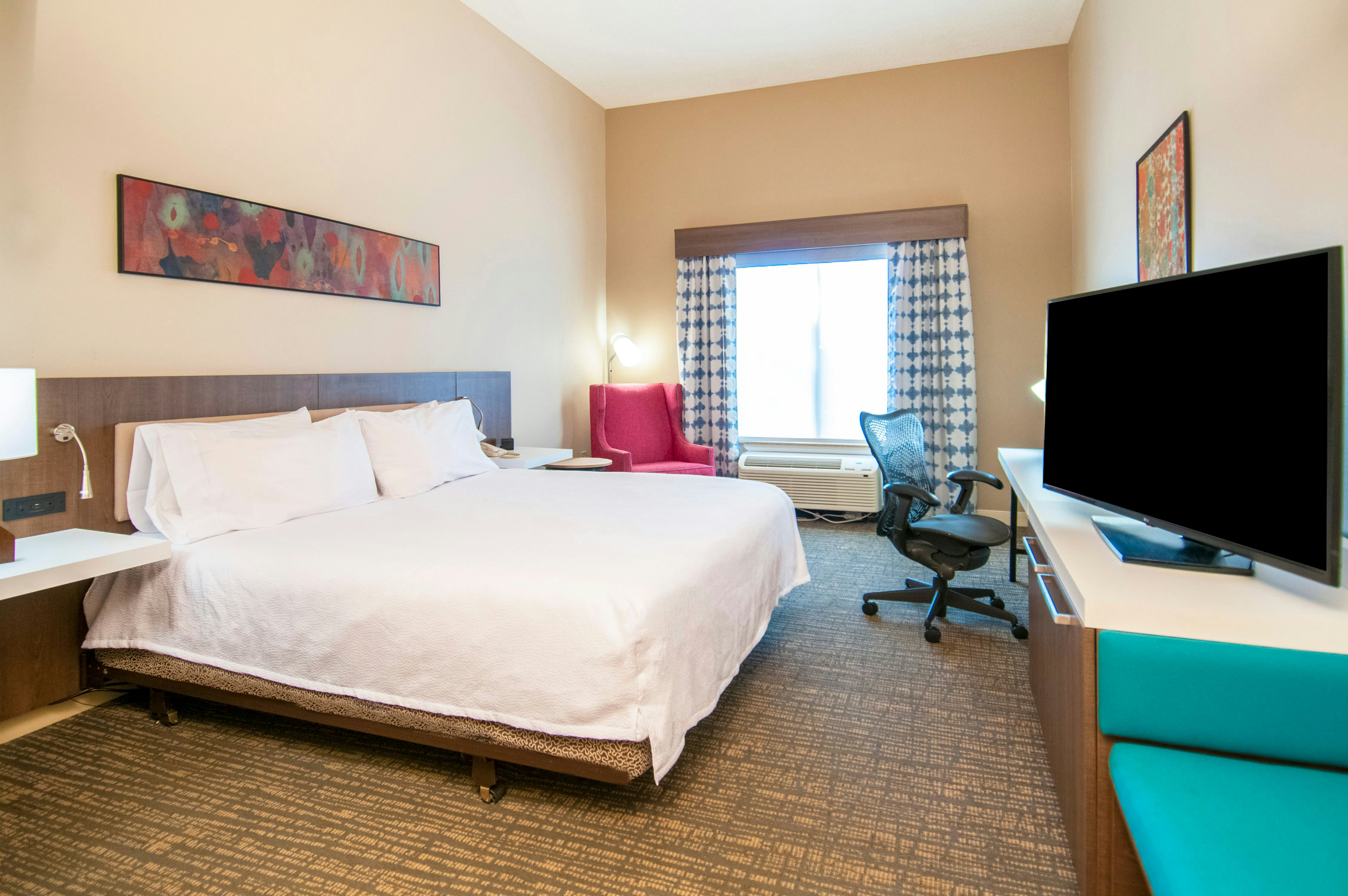 1 KING BED