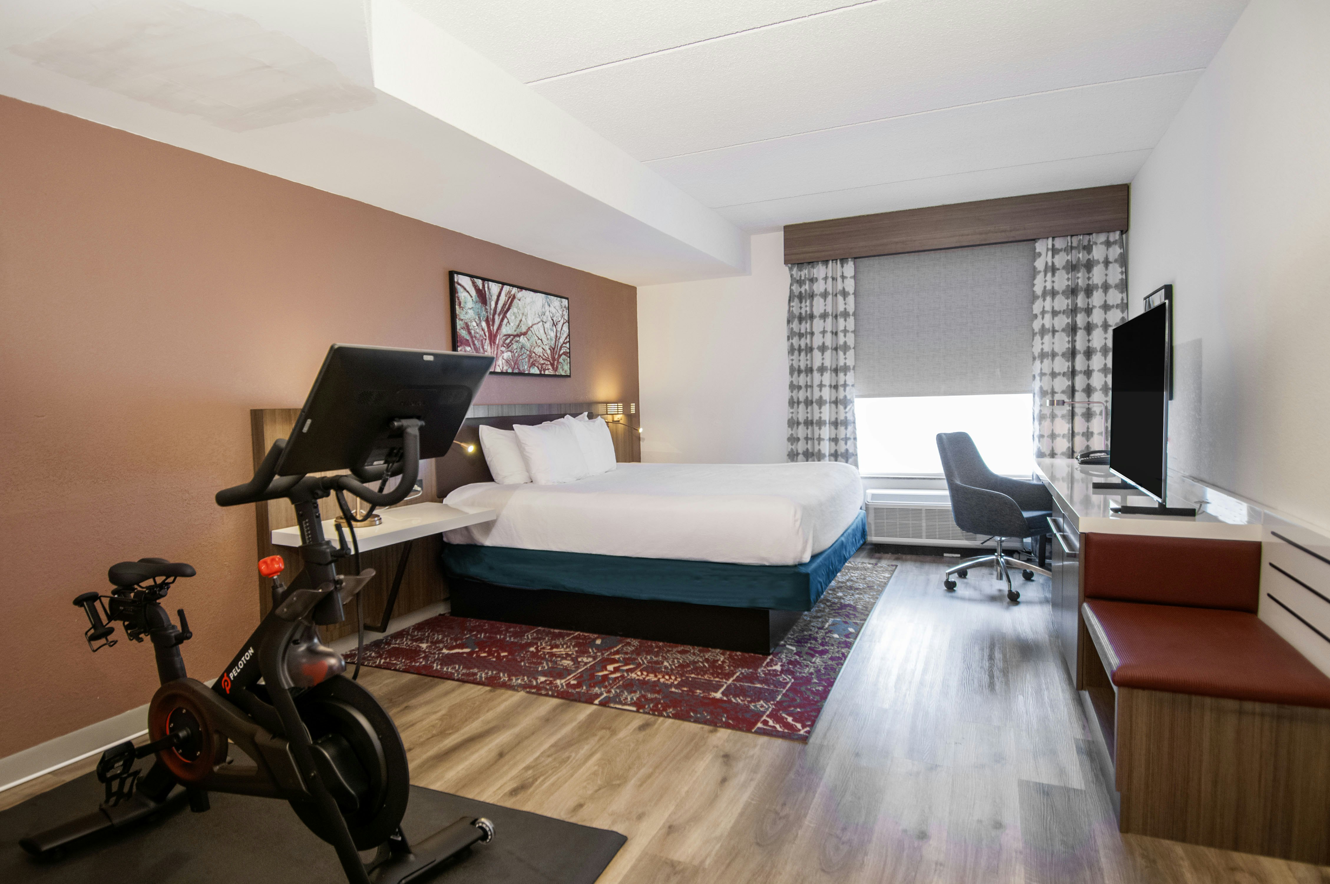 1 KING BED W/ PELOTON