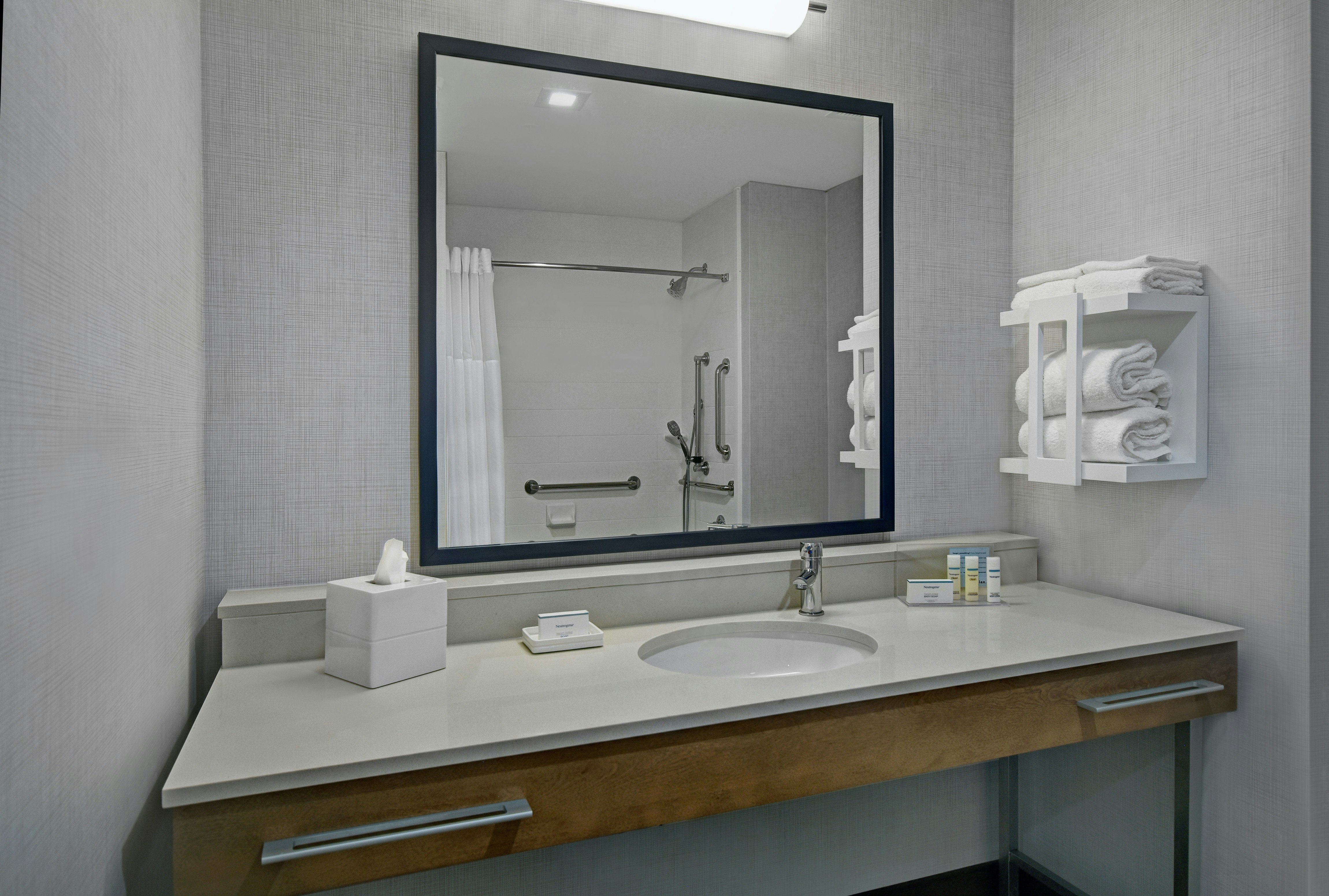 Hampton Inn by Hilton Midland South