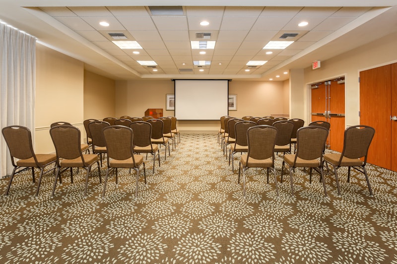 Hilton Garden Inn Bakersfield