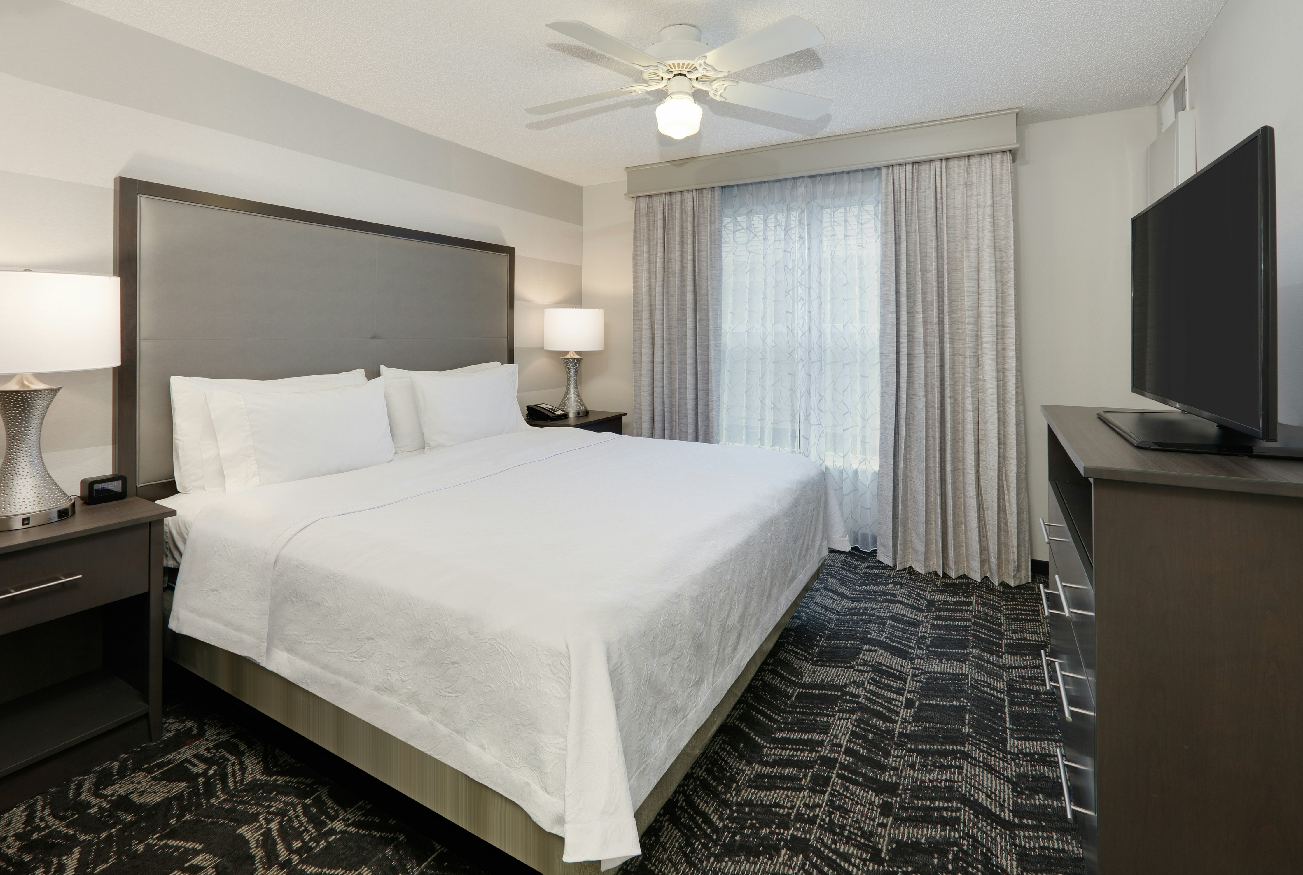 Homewood Suites by Hilton St. Louis – Chesterfield