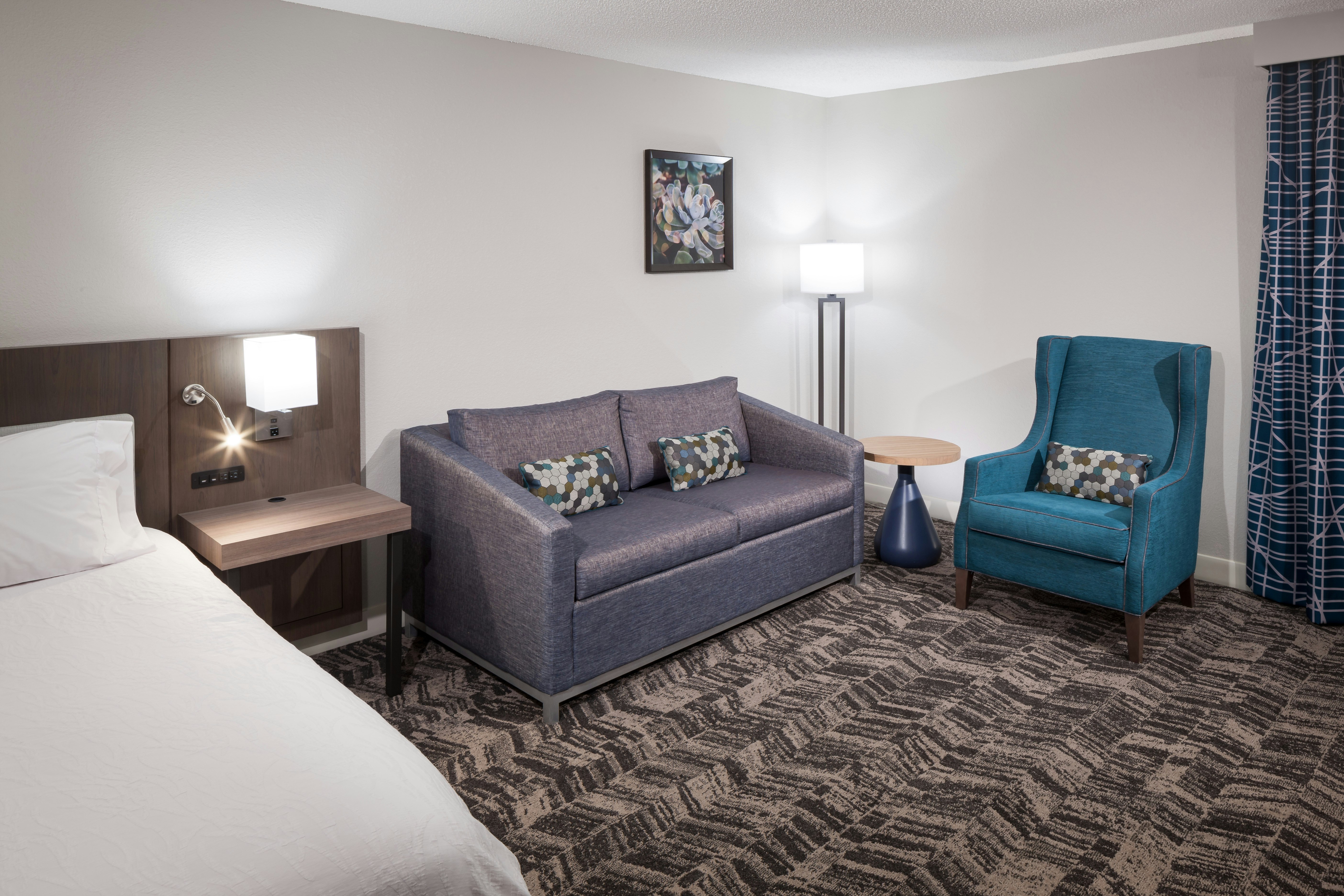 1 KING BED JUNIOR SUITE