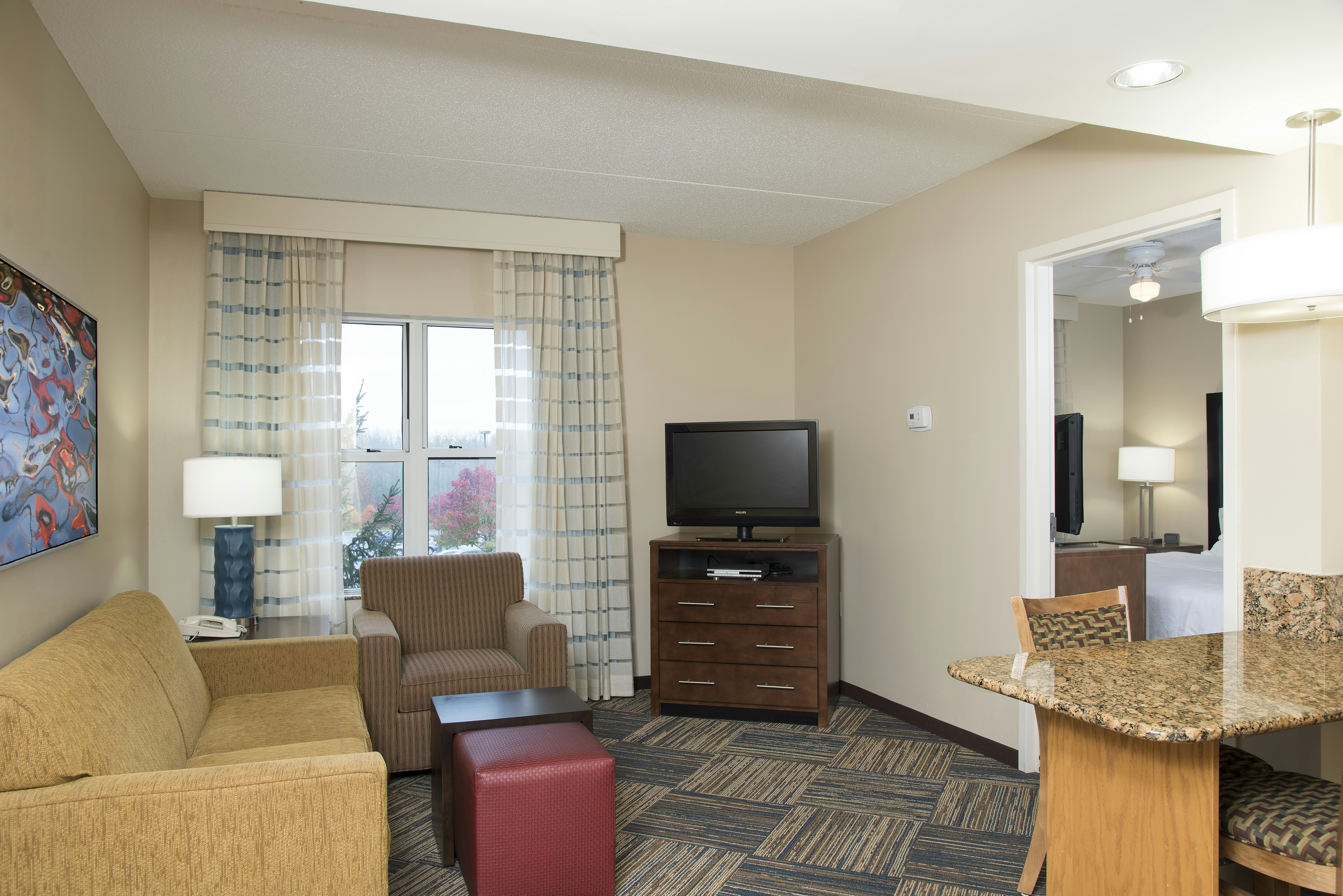 Homewood Suites by Hilton Columbus – Airport