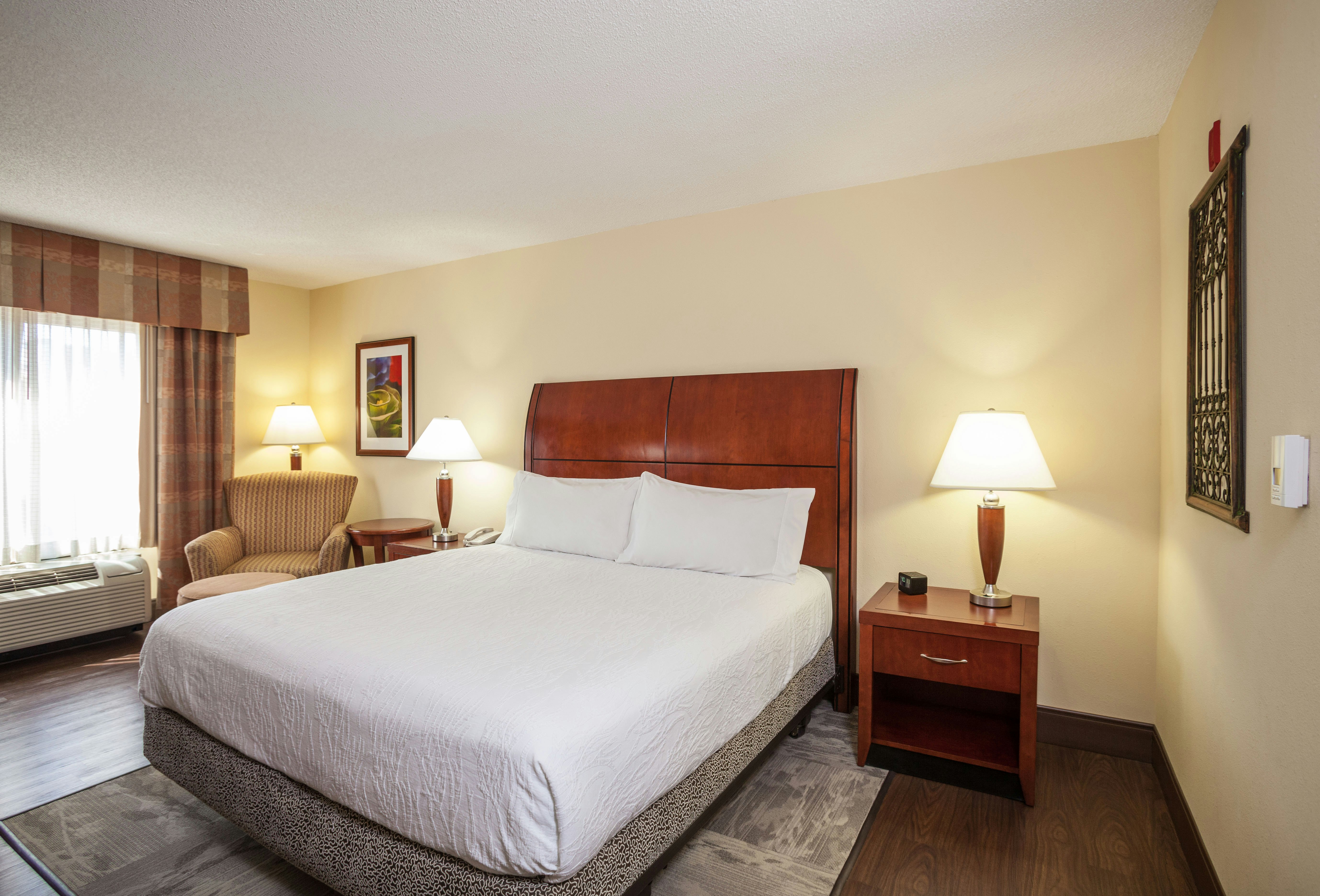 1 KING BED