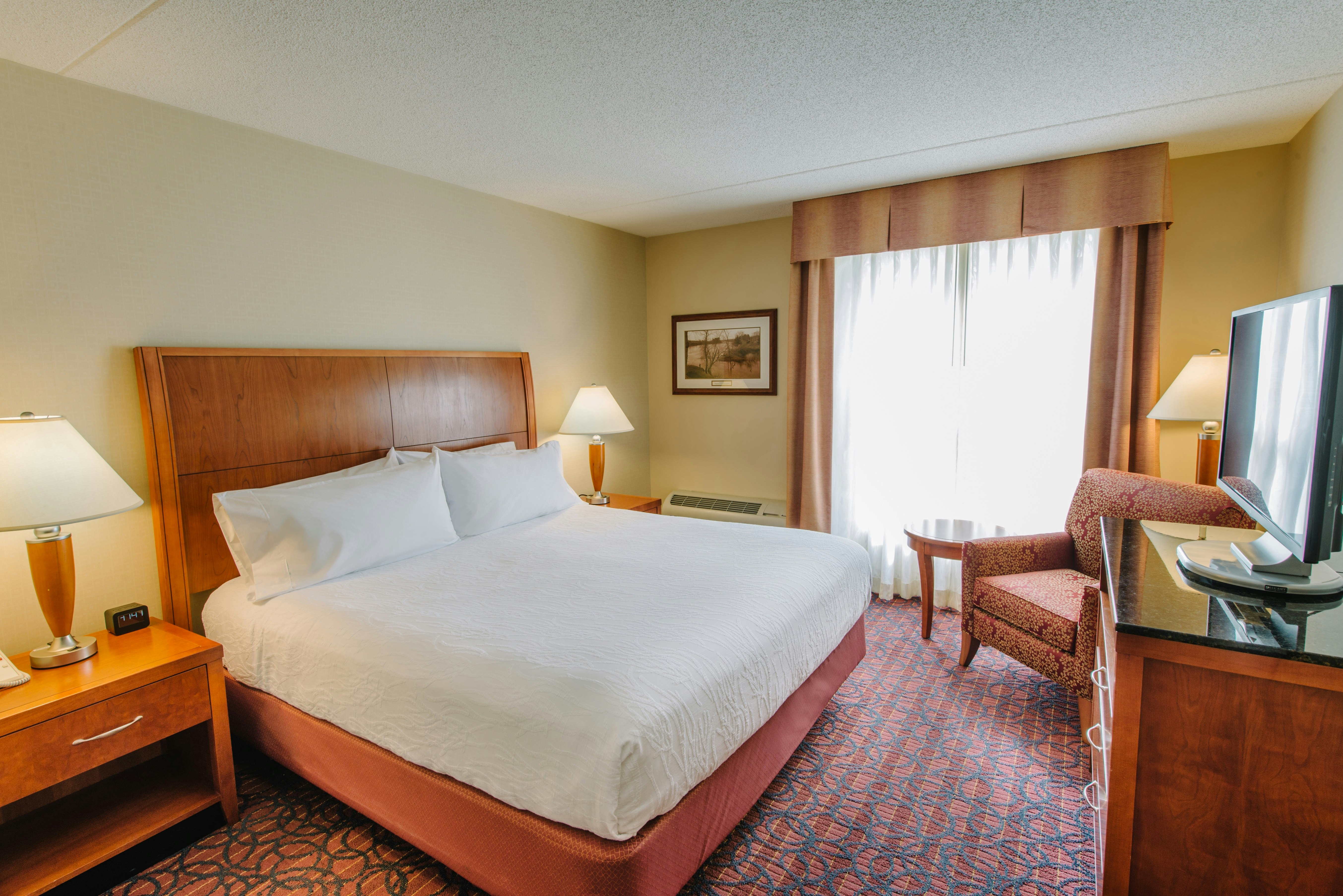 1 KING BED