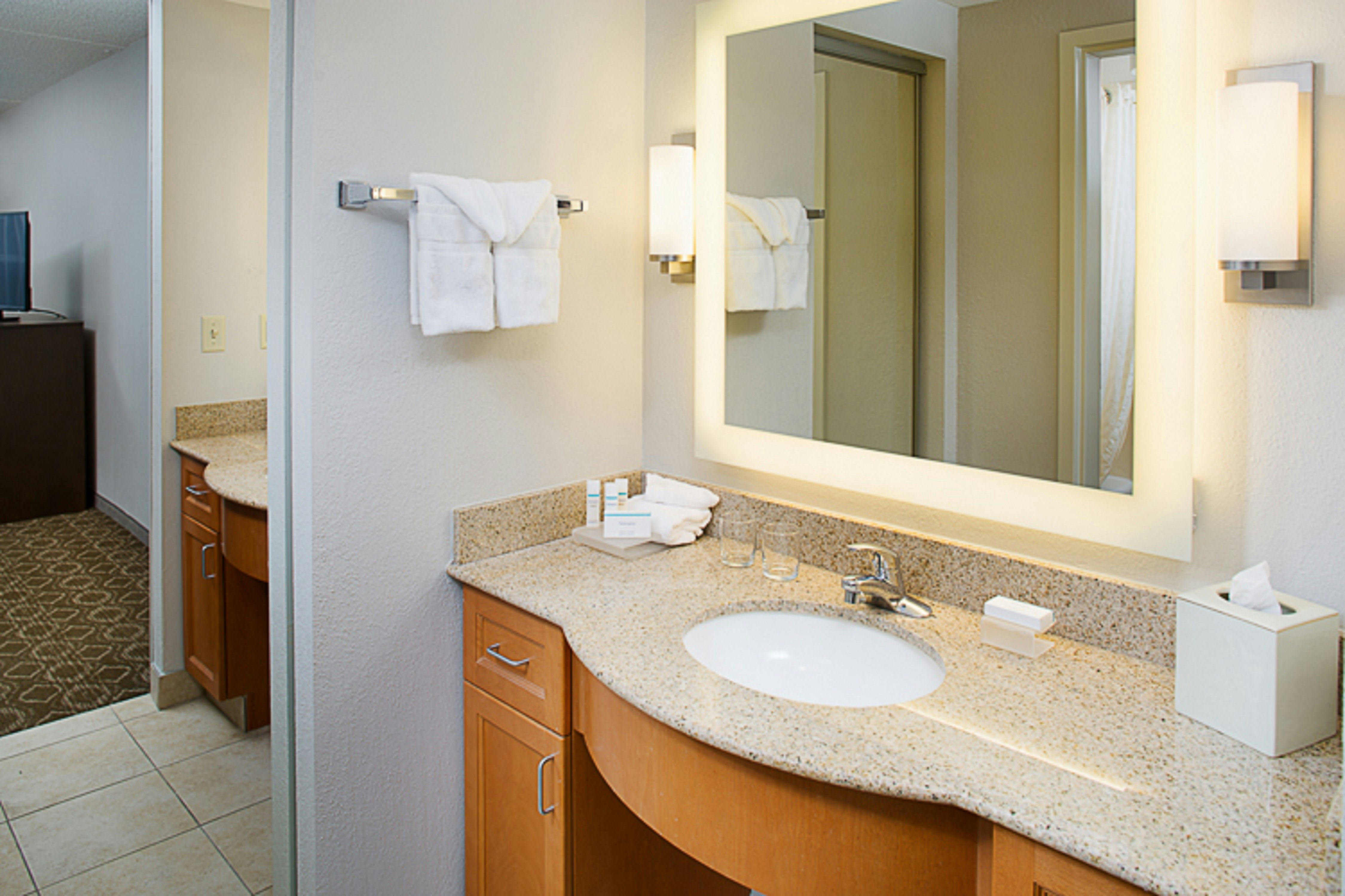 Homewood Suites by Hilton Cleveland – Solon