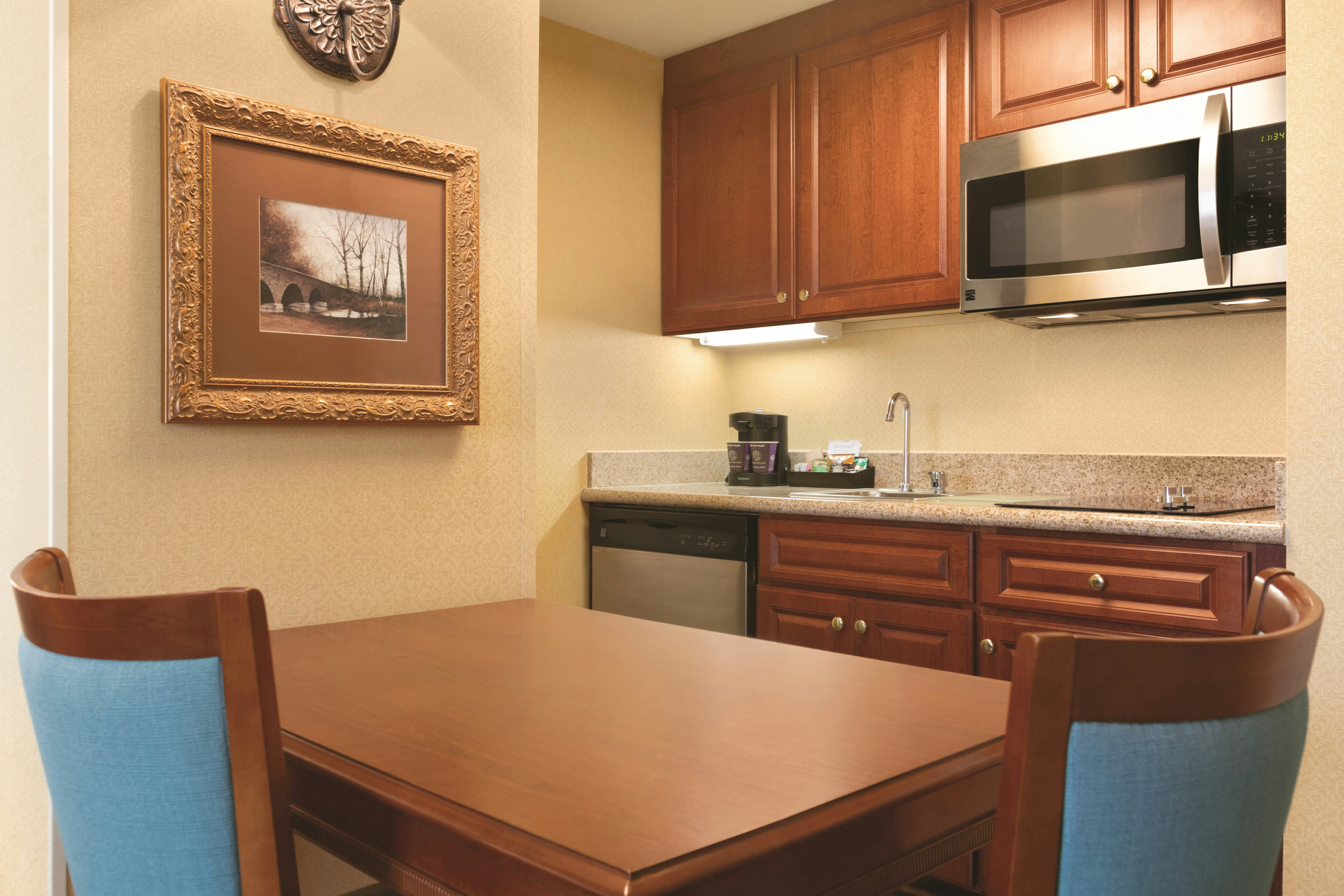 Homewood Suites by Hilton Detroit – Troy