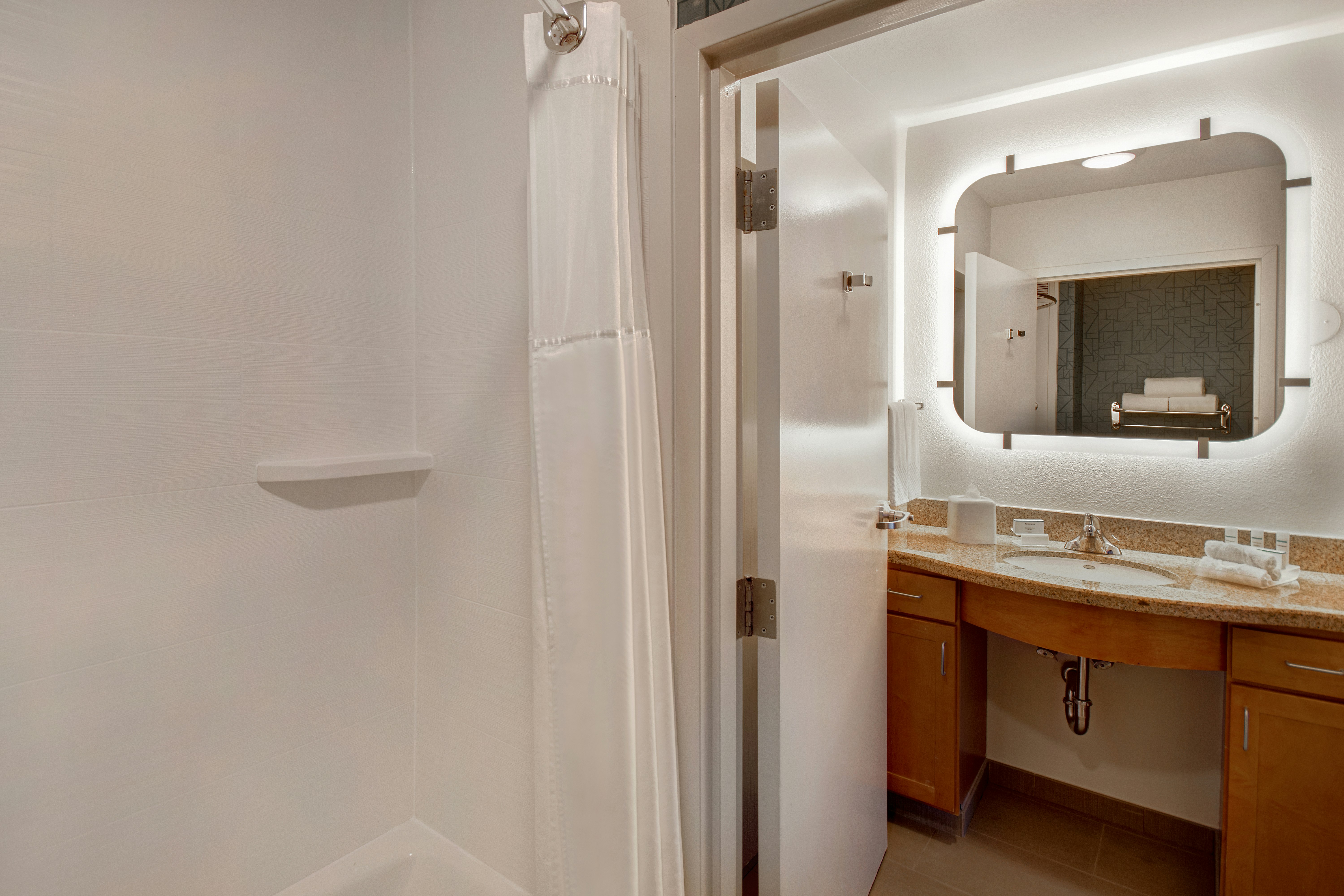Homewood Suites by Hilton San Francisco Airport-North