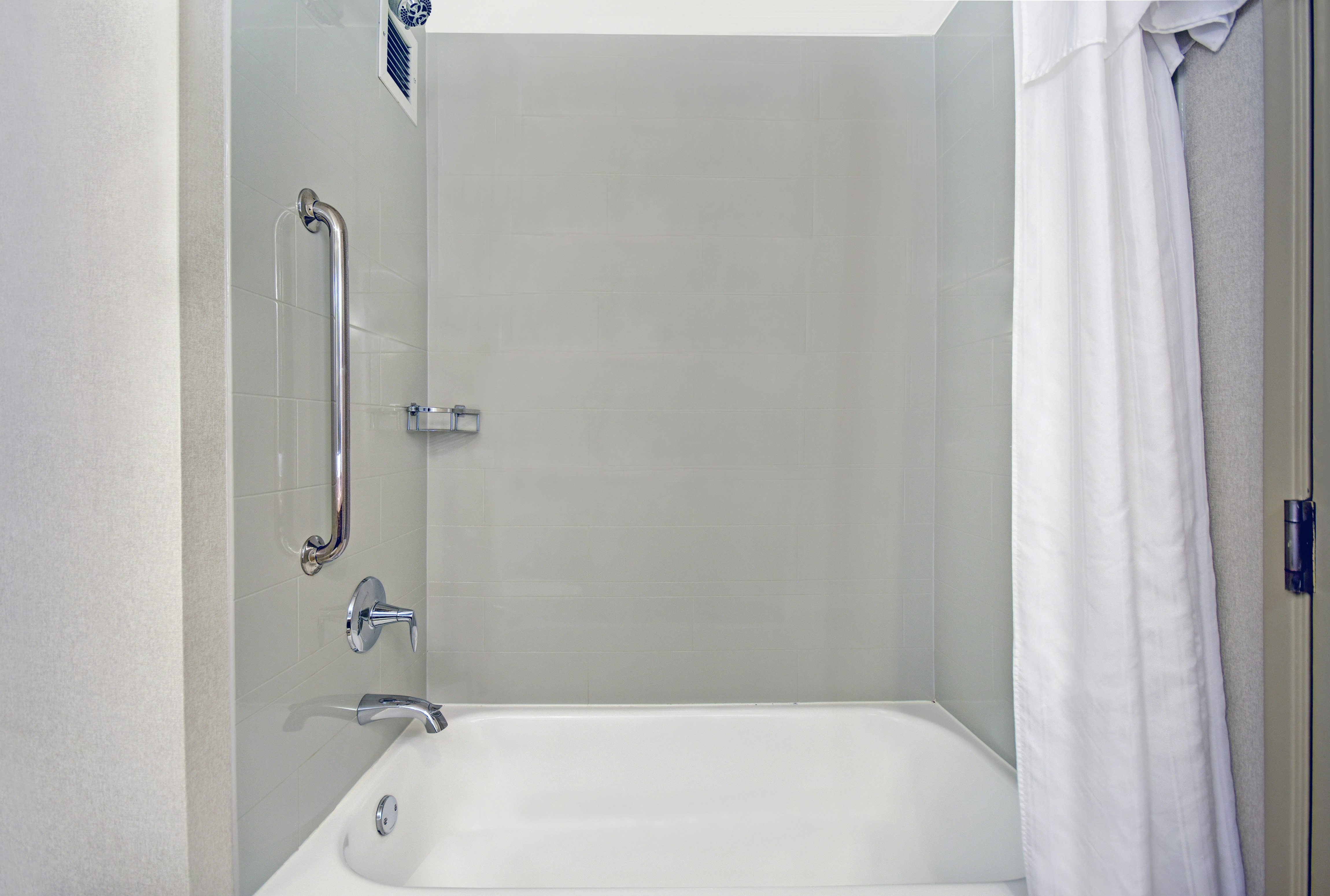 1 KNG STUDIO BAYVIEW NS