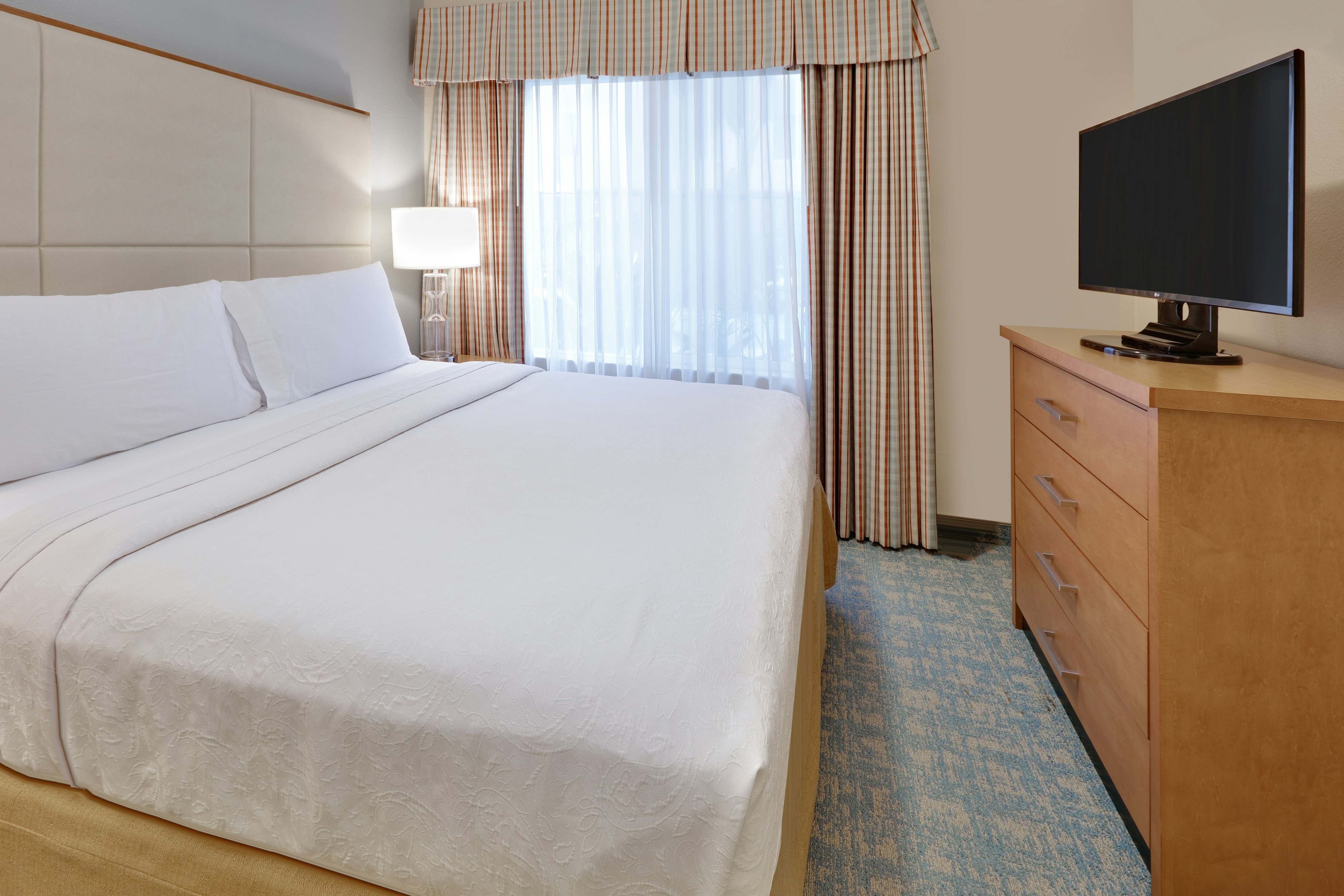 Homewood Suites by Hilton San Diego – Del Mar