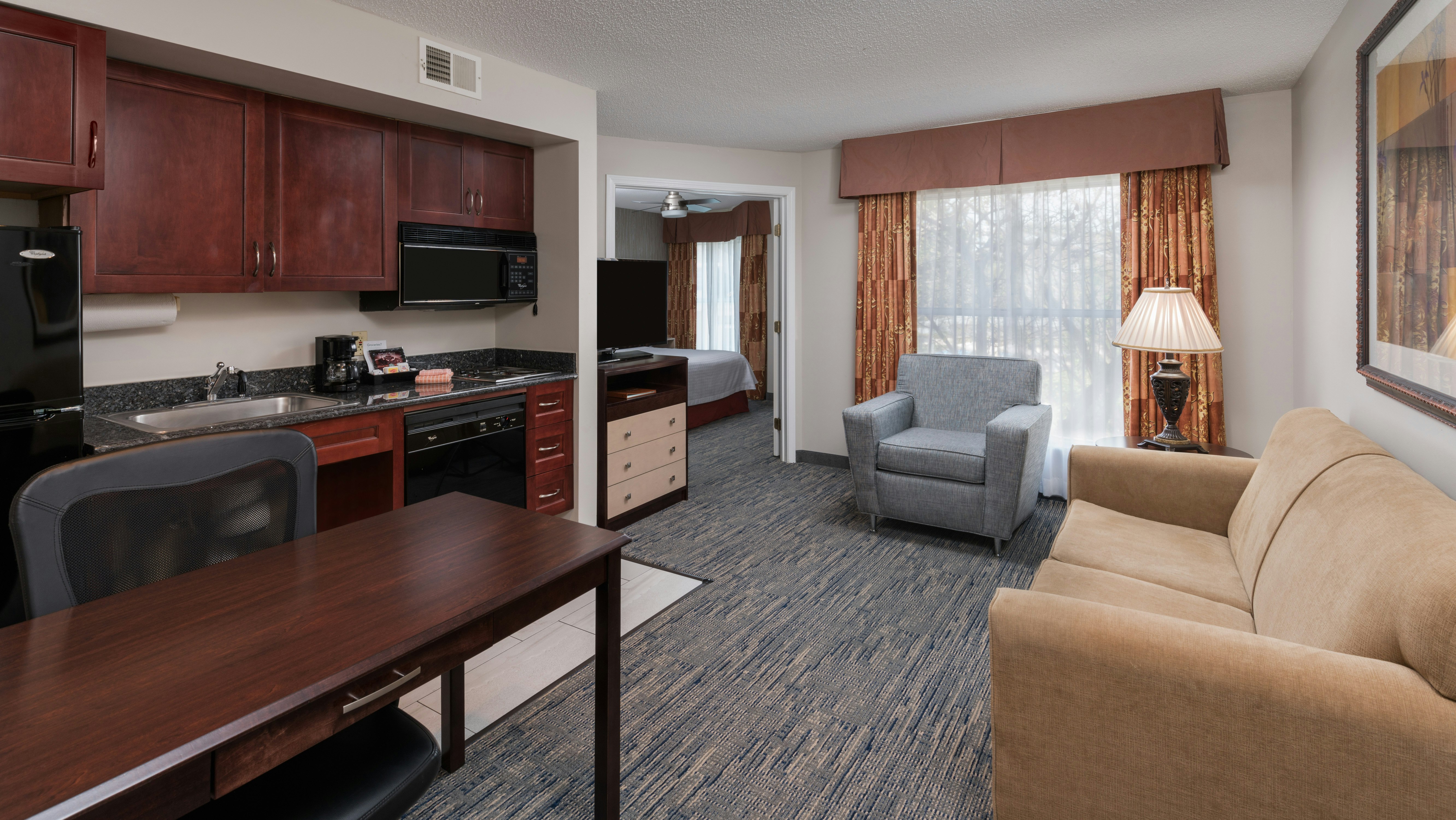Homewood Suites by Hilton Chicago – Schaumburg