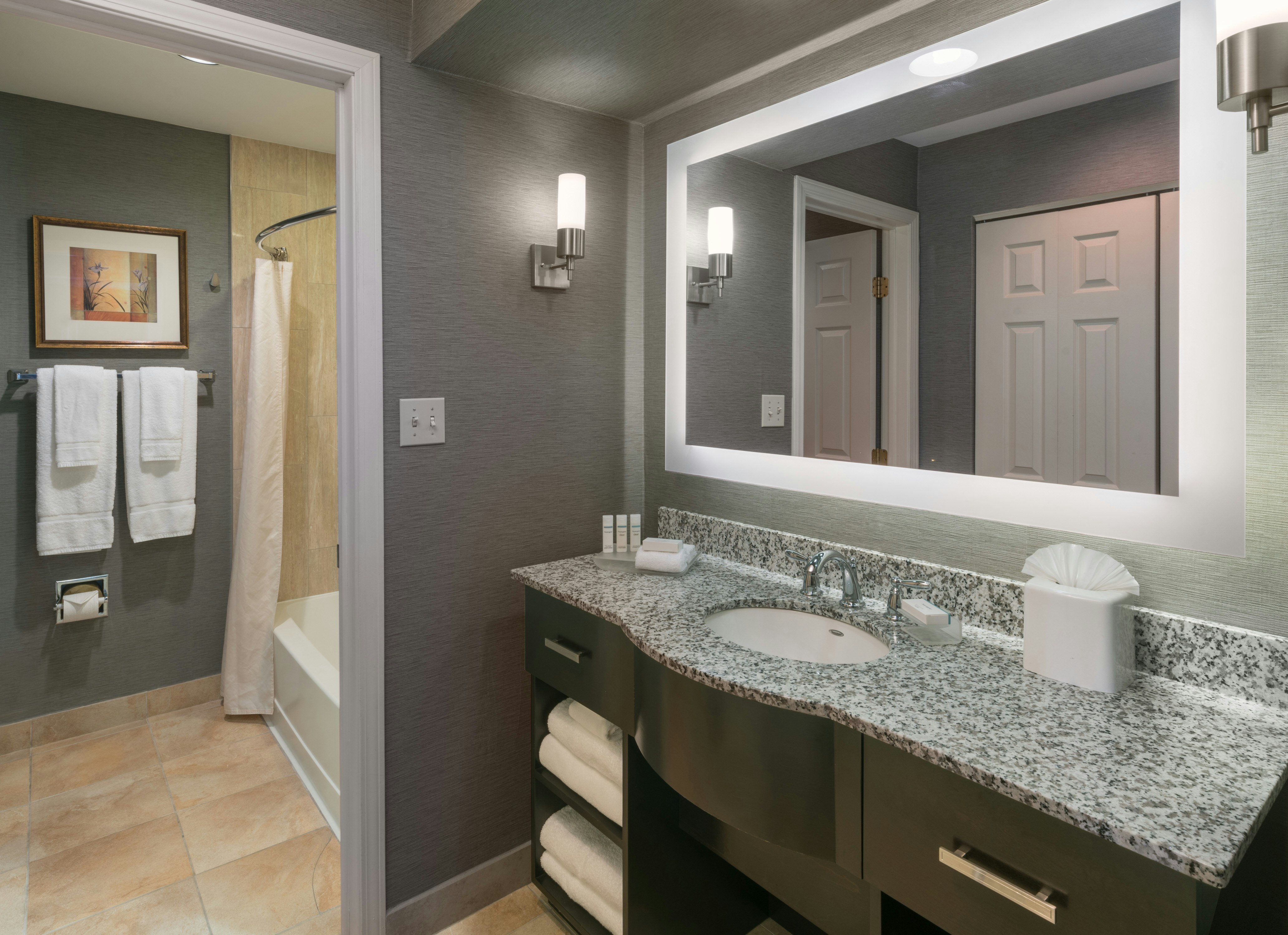 Homewood Suites by Hilton Chicago – Schaumburg