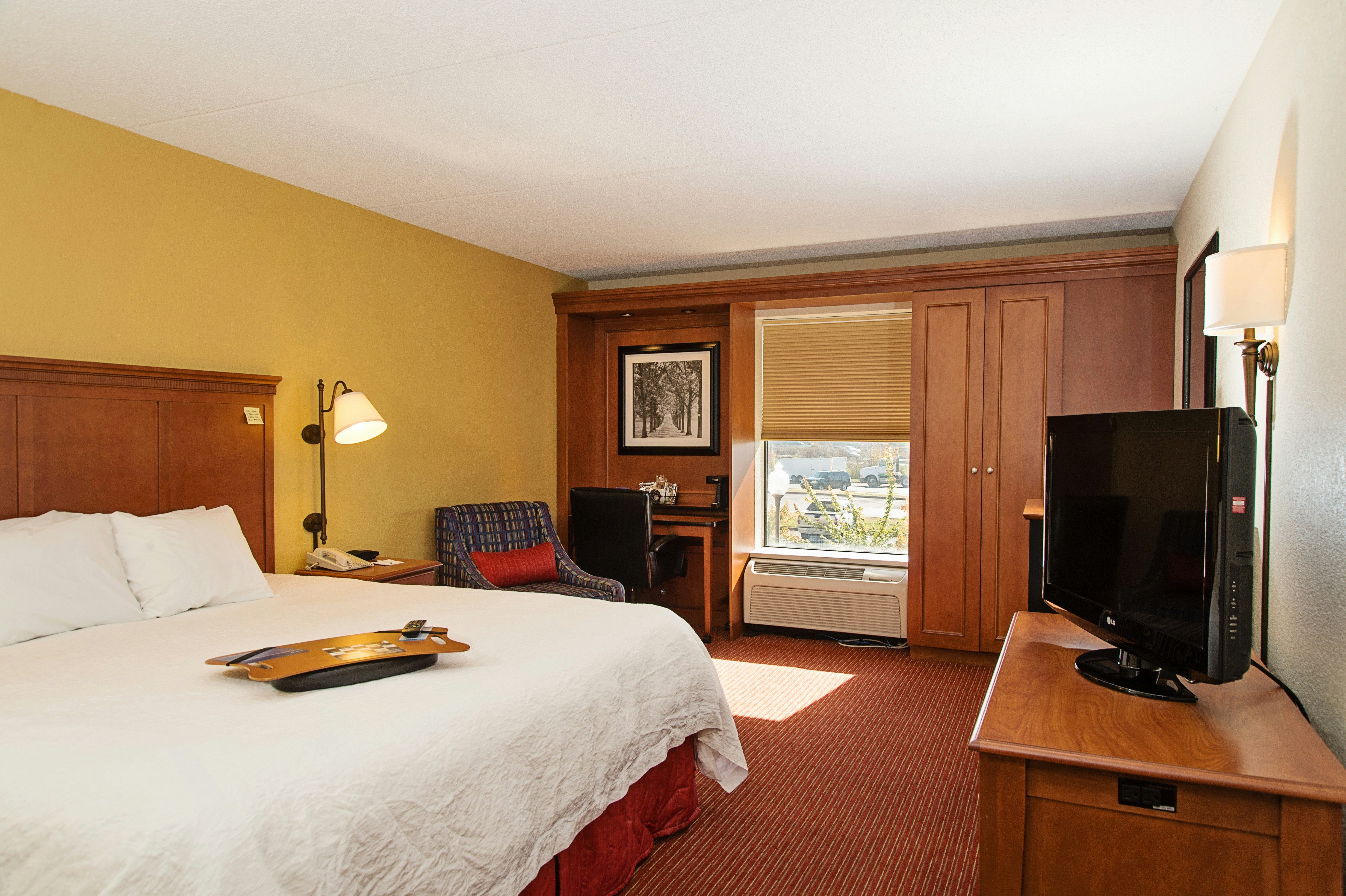 Hampton Inn Louisville-Airport (Fair & Expo Center)