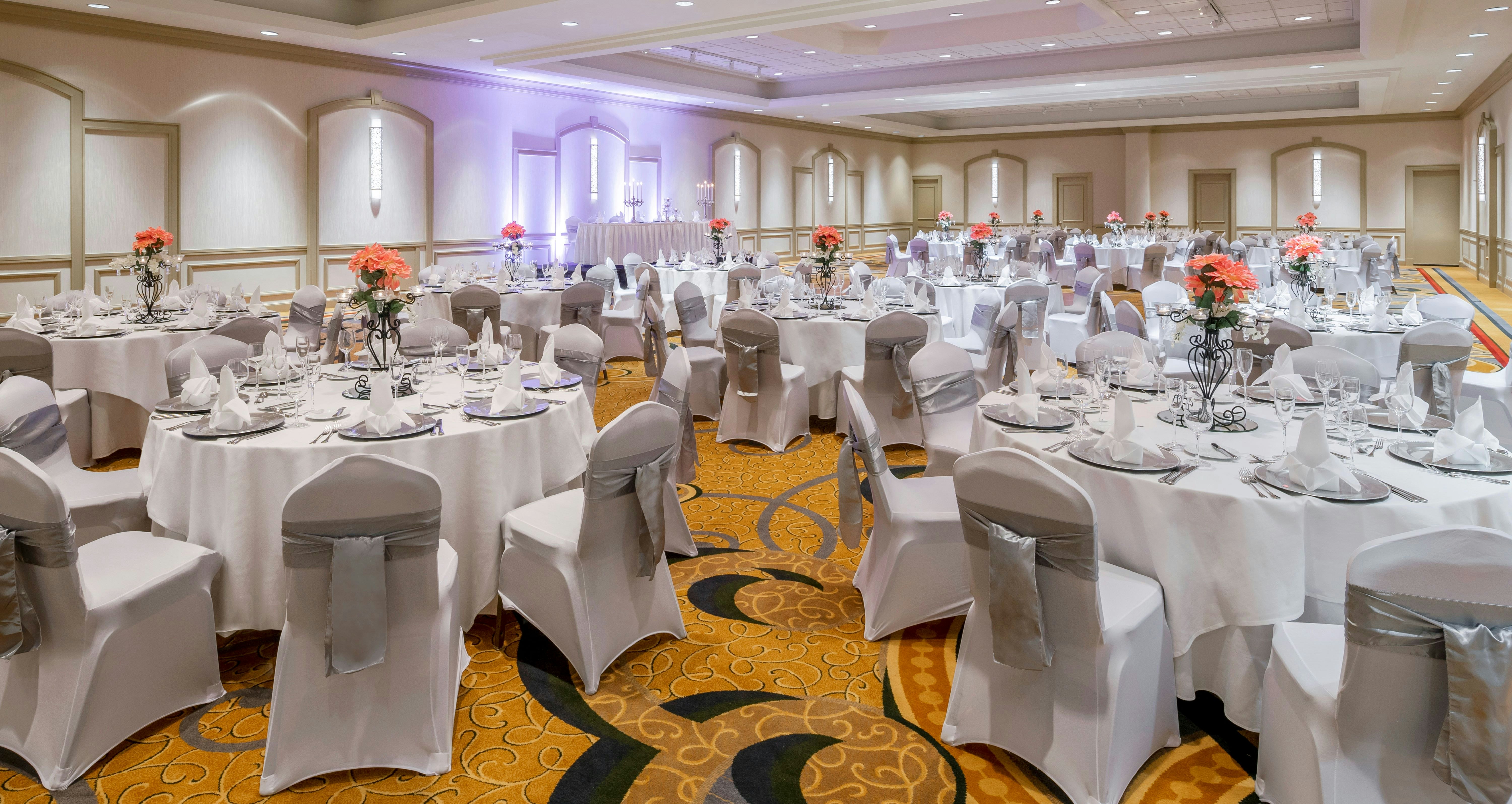 Hilton Indianapolis Hotel & Suites