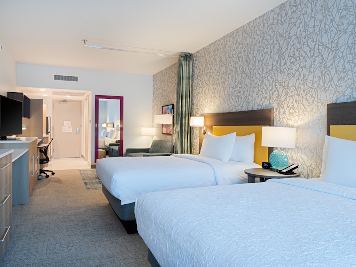 Home2 Suites by Hilton Atlanta Airport College Park