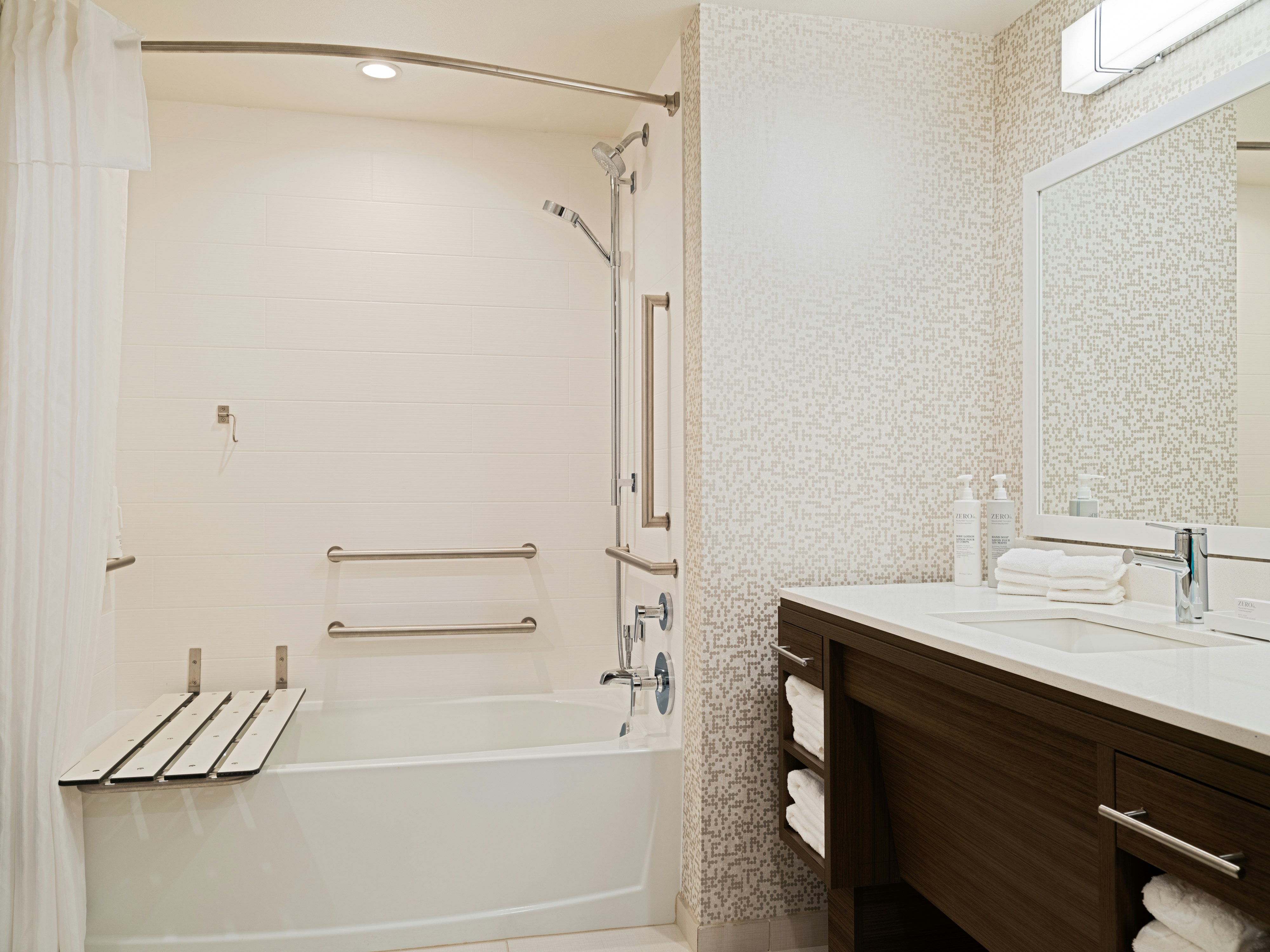 1KG ACC TUB STUDIO SUITE