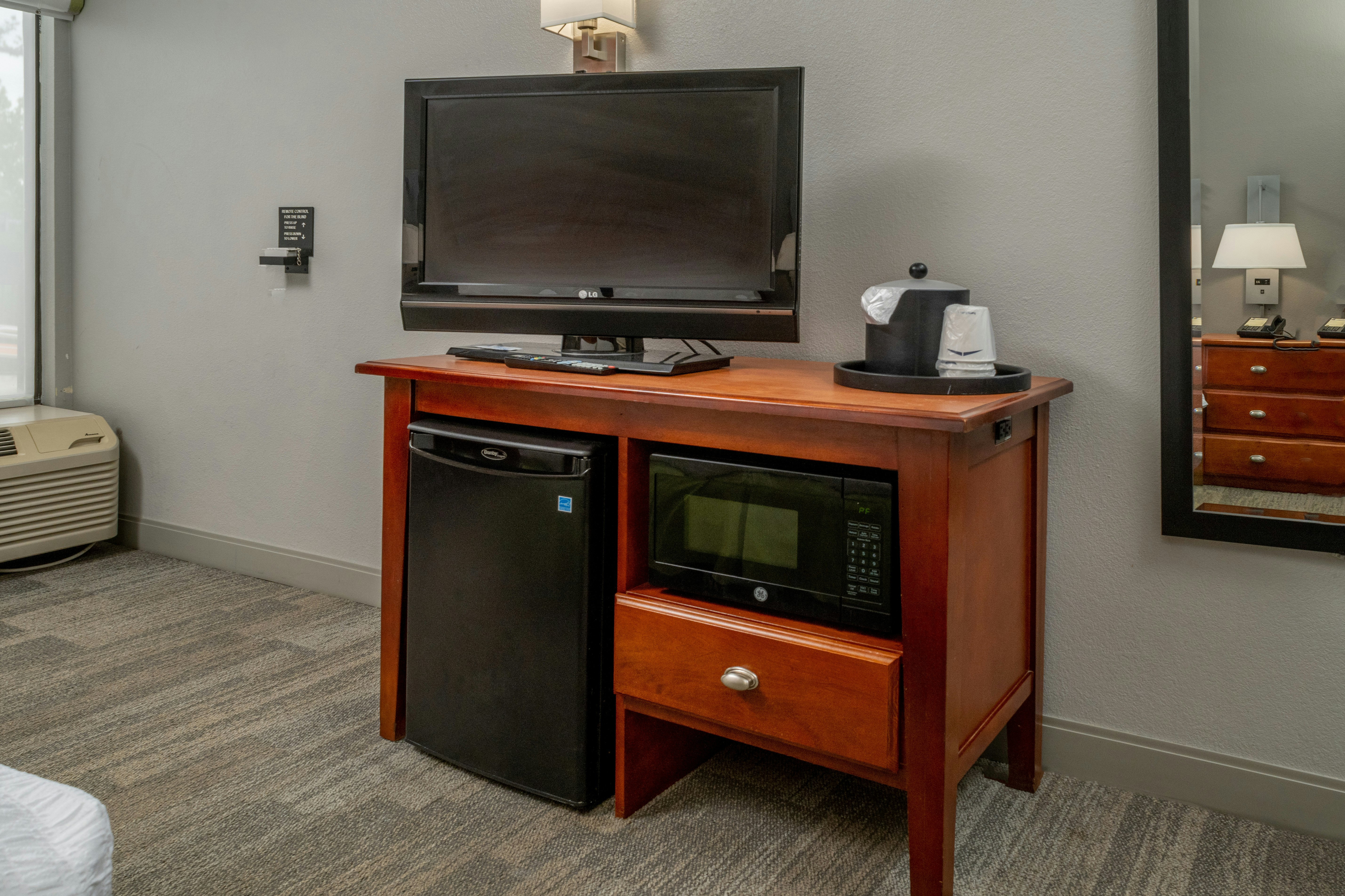 Hampton Inn Charleston-Downtown (Civic Center)