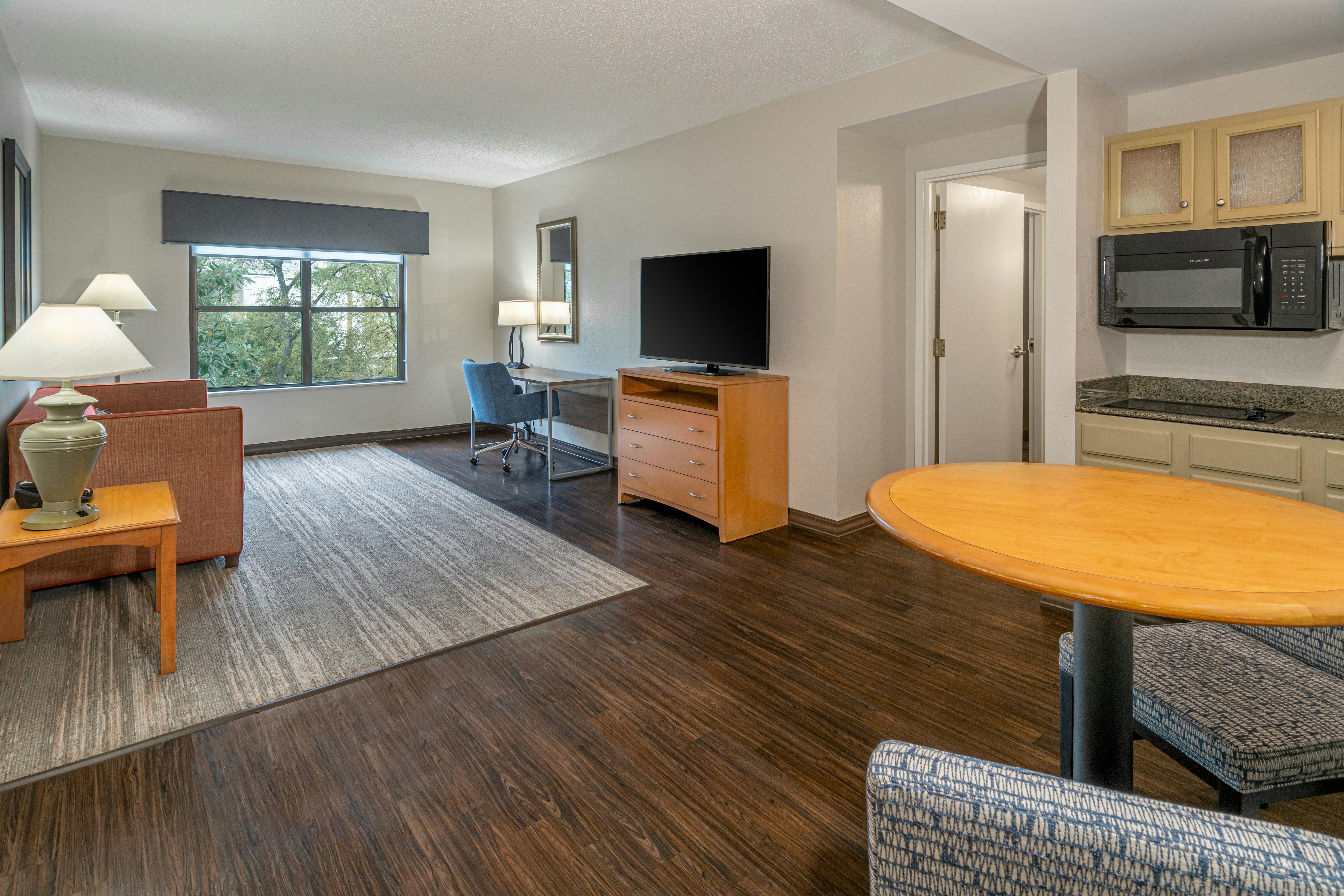 Hampton Inn & Suites Nashville-Vanderbilt-Elliston Place