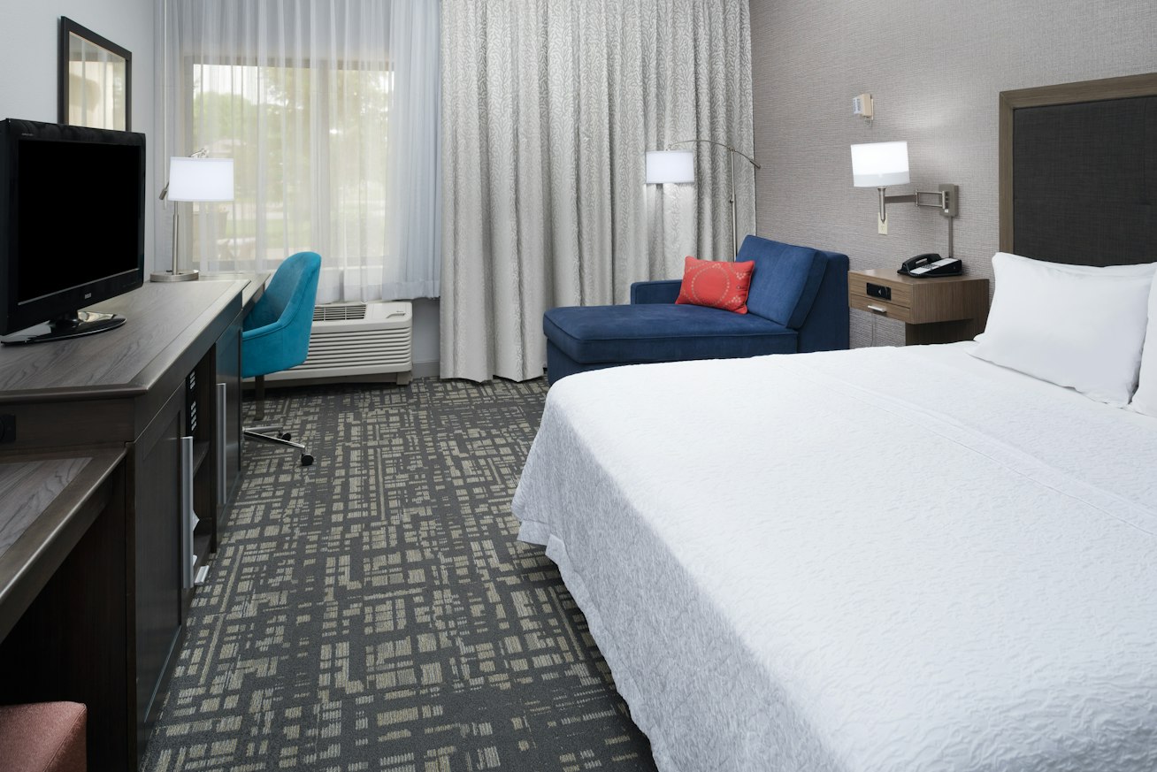 Hampton Inn of North Sioux City