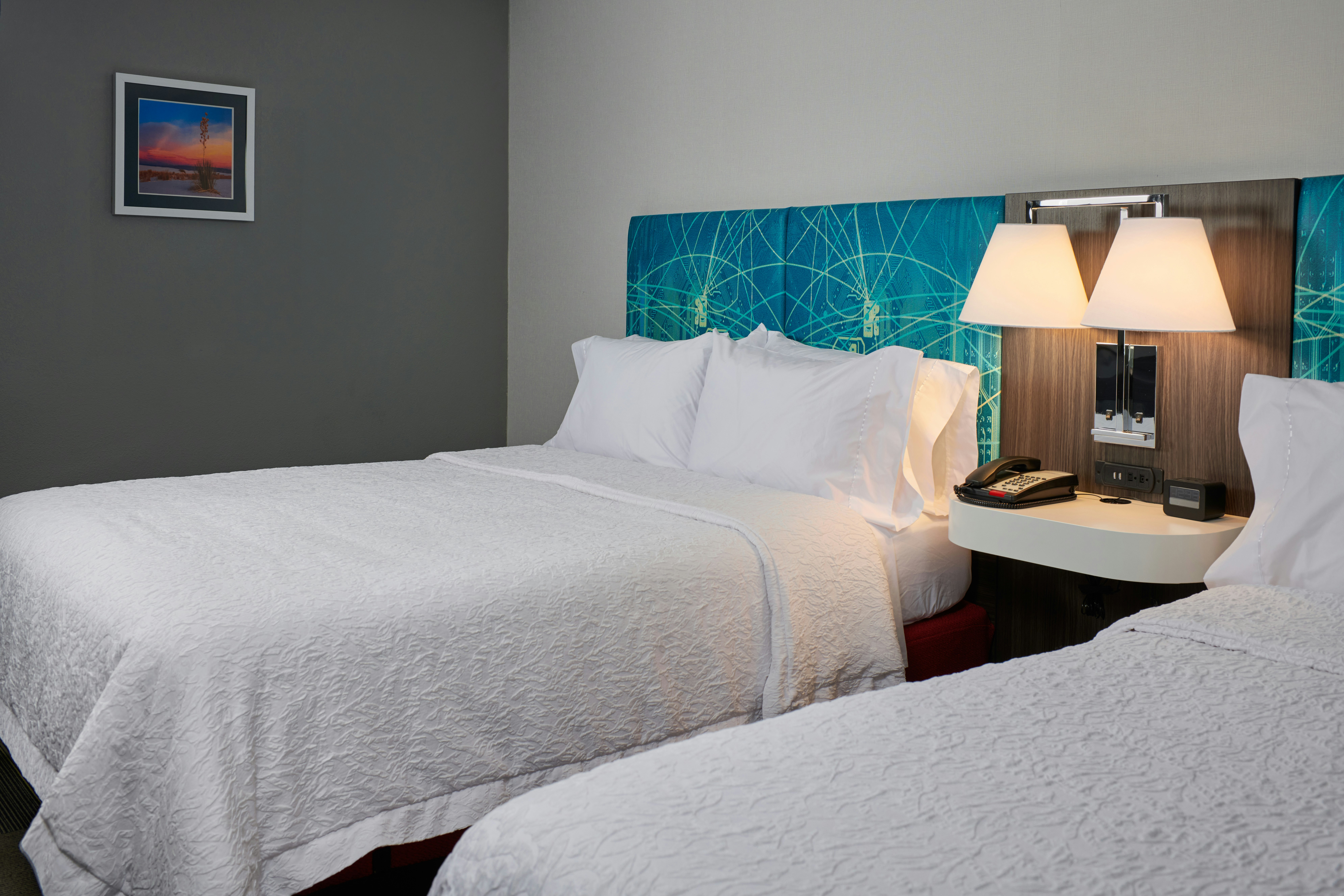 2 QUEEN BEDS NONSMOKING