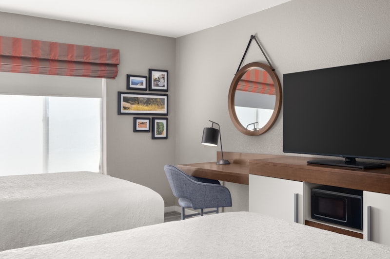 Hampton Inn & Suites Fresno