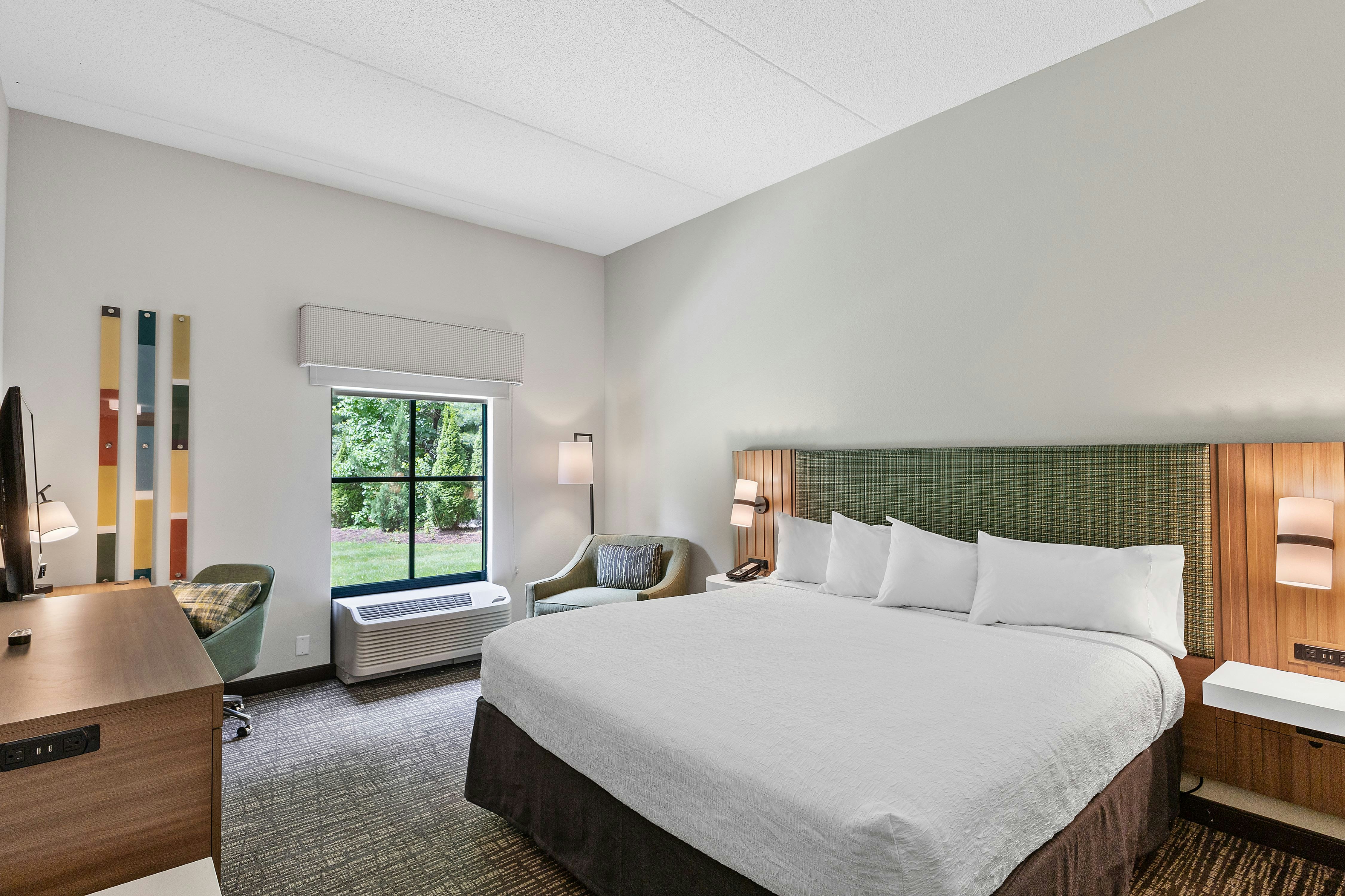 Hampton Inn & Suites Lake George